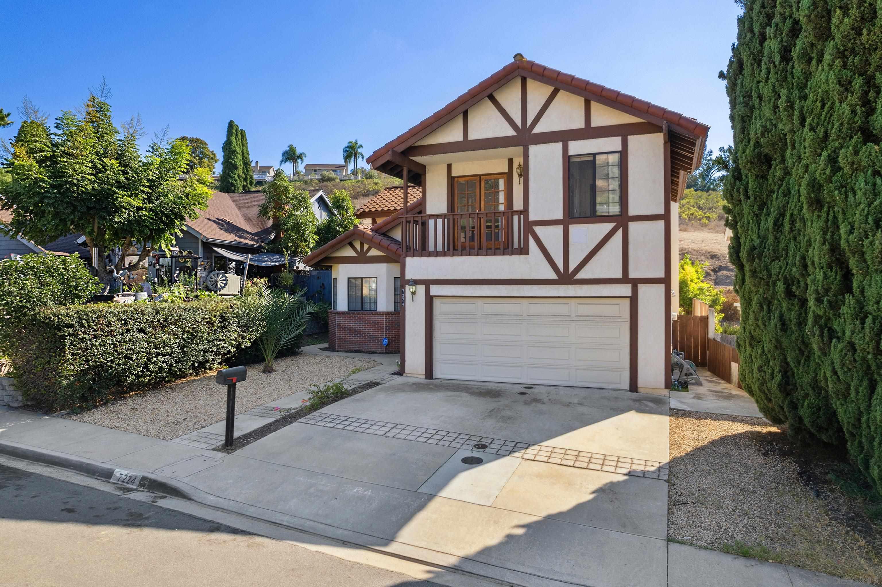 Front Image Thumbnail for SD250039973