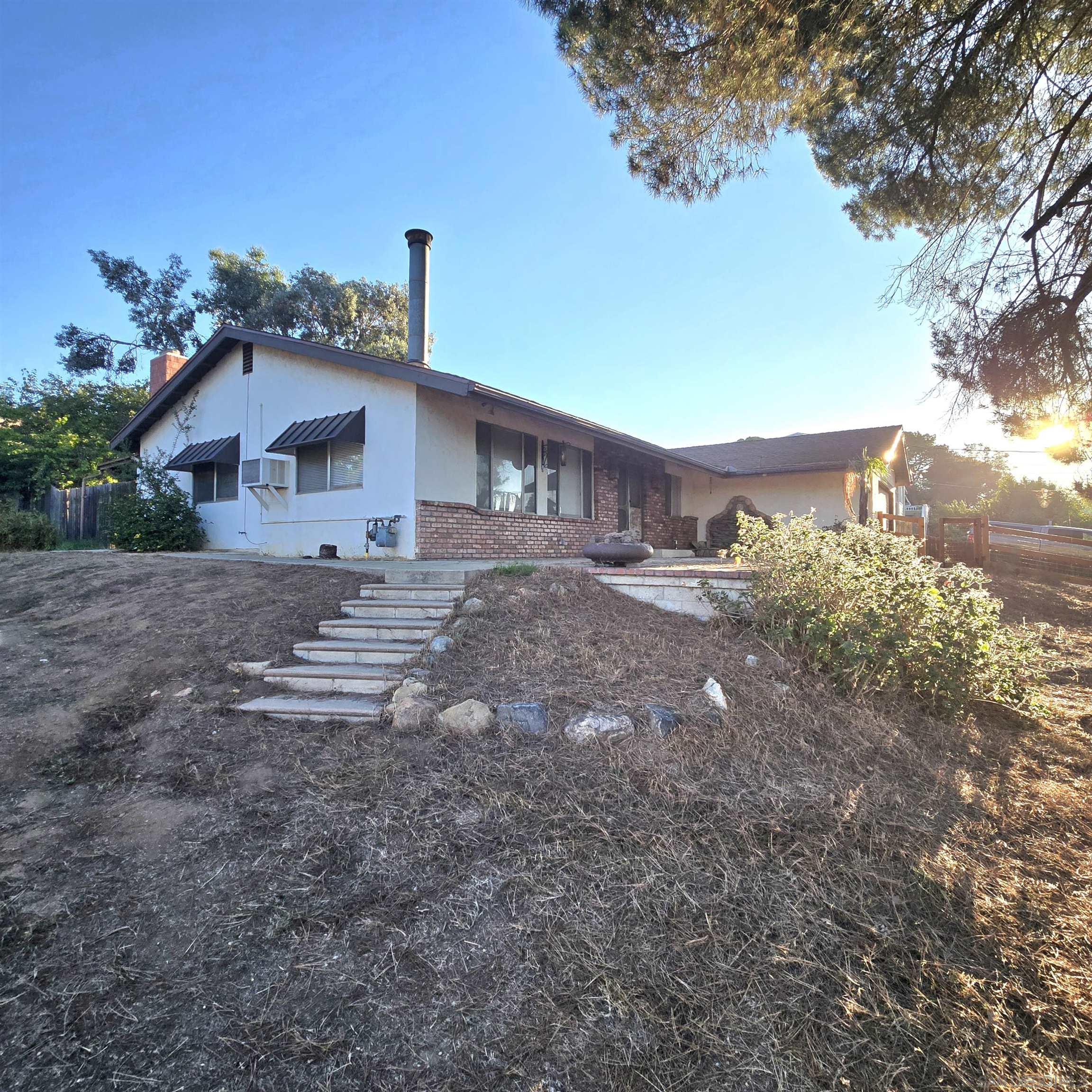 Front Image Thumbnail for SD250039979