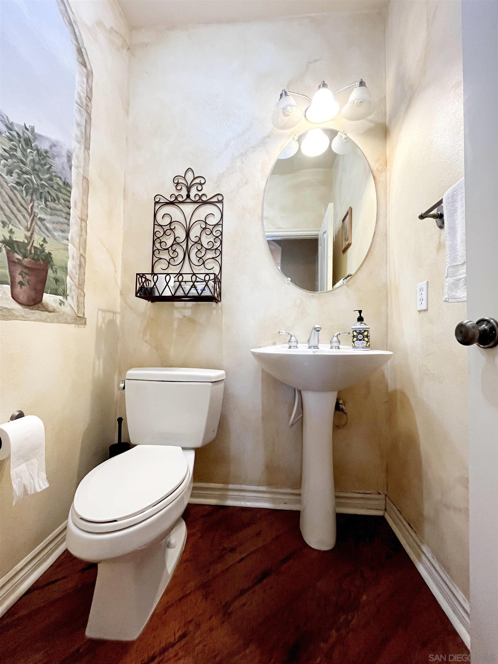 Detail Gallery Image 14 of 19 For 12470  Sundance Ave, San Diego,  CA 92129 - 4 Beds | 4 Baths