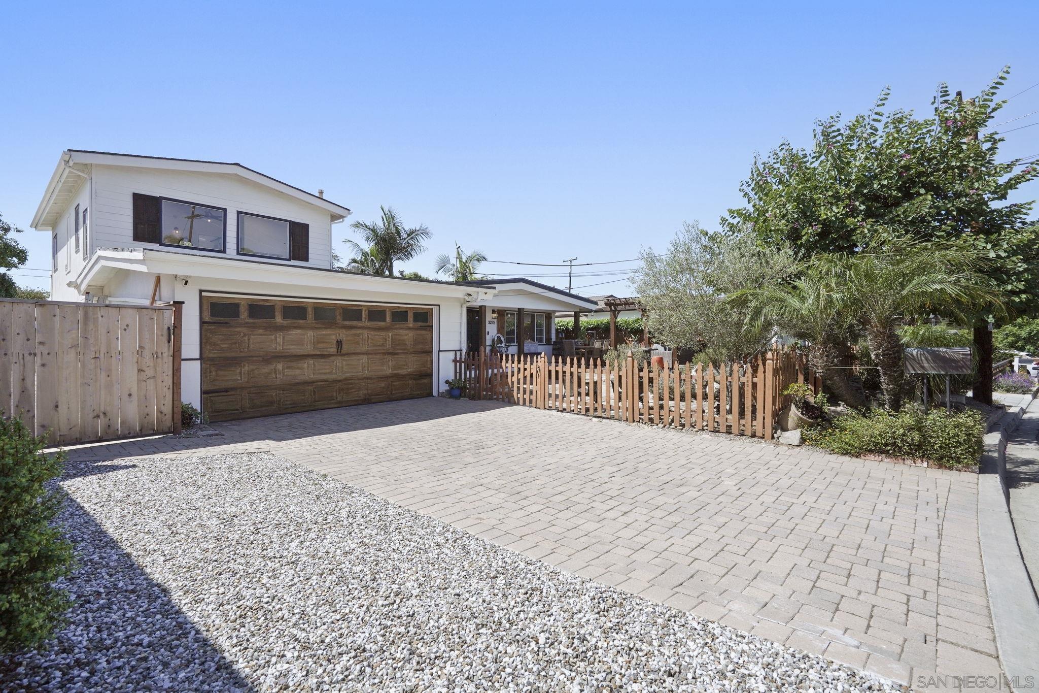 Front Image Thumbnail for SD250040046