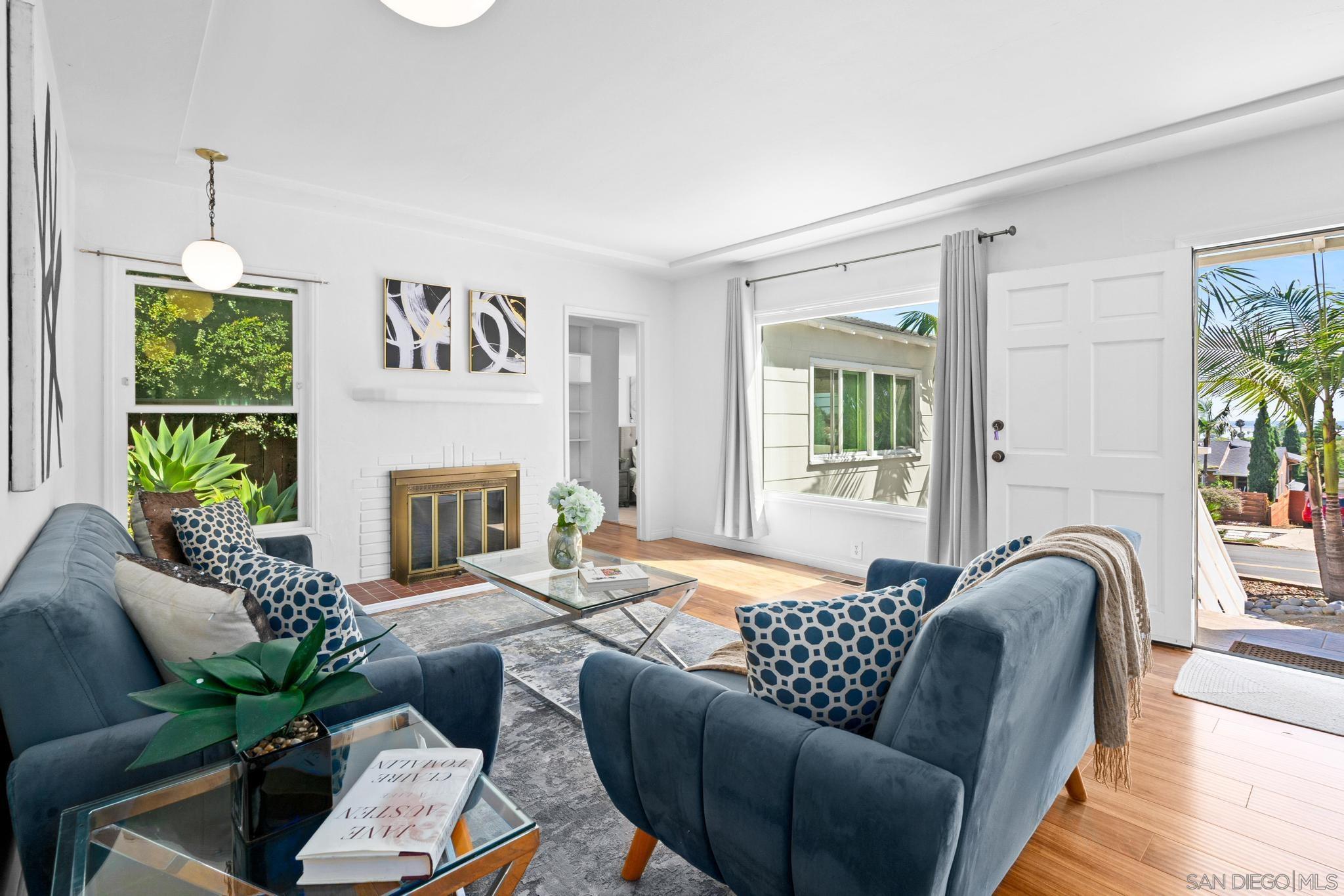 Front Image Thumbnail for SD250040072