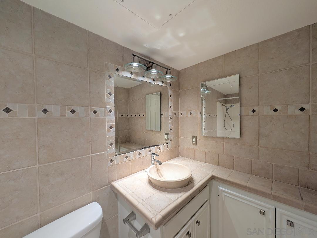 Detail Gallery Image 11 of 26 For 3078  Broadway  #216,  San Diego,  CA 92102 - 2 Beds | 2 Baths