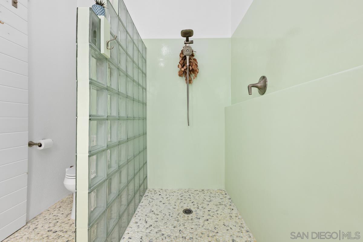 Detail Gallery Image 28 of 51 For 1879  Maya Ct, Vista,  CA 92081 - 3 Beds | 2 Baths
