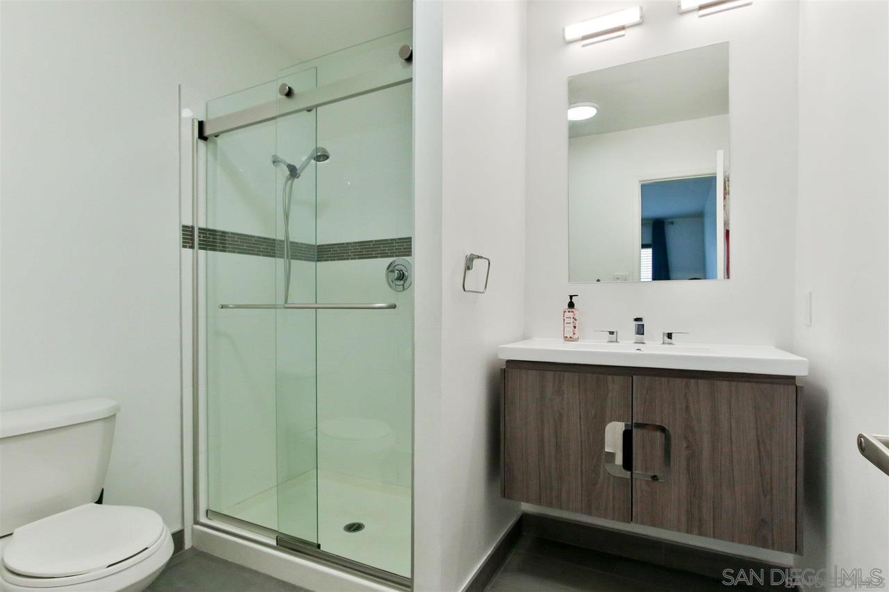 Detail Gallery Image 15 of 20 For 1828  Linwood  Unit 3, San Diego,  CA 92110 - 2 Beds | 2 Baths