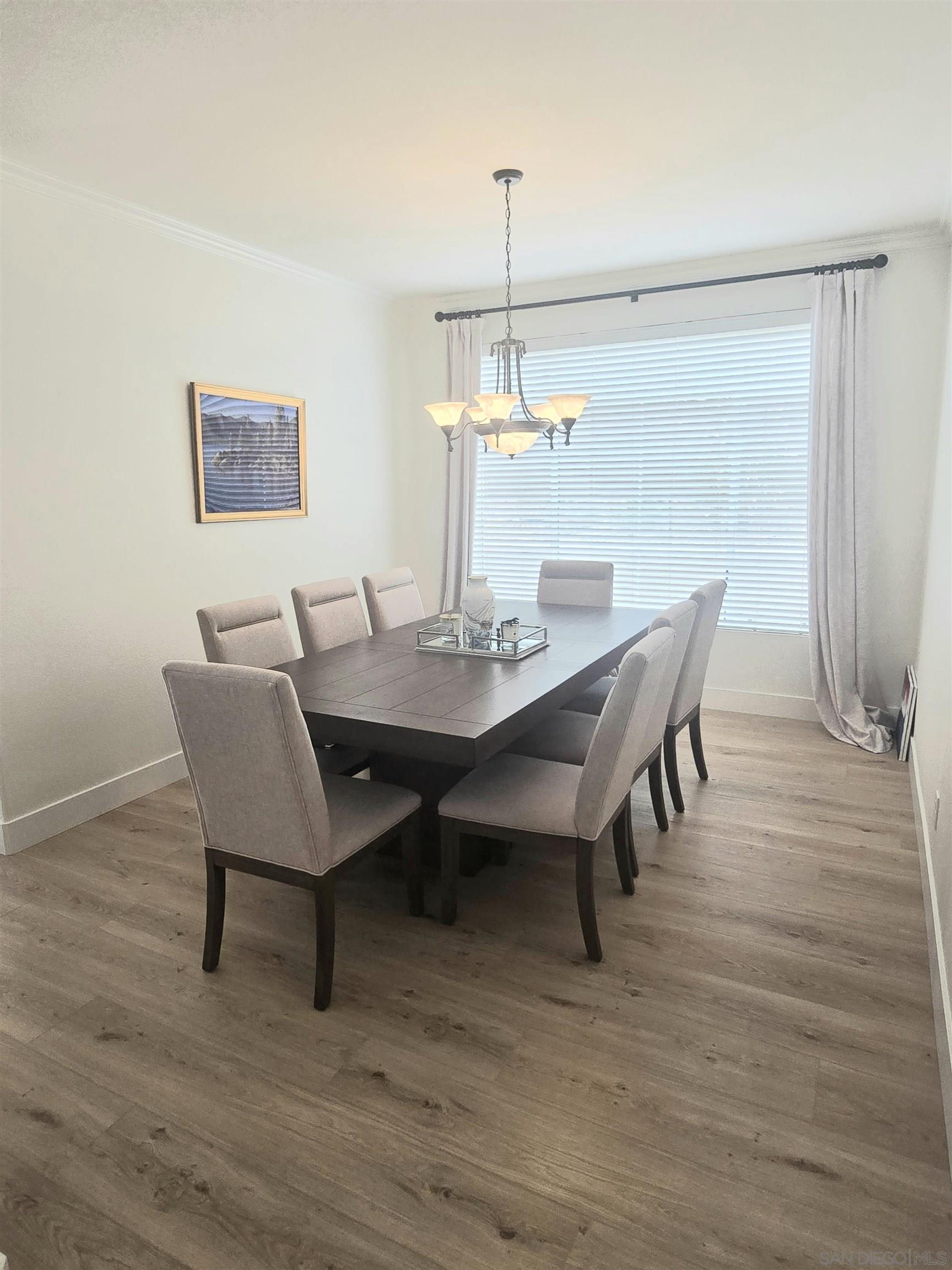 Detail Gallery Image 4 of 26 For 4802  Baroque Ter, Oceanside,  CA 92057 - 4 Beds | 3 Baths