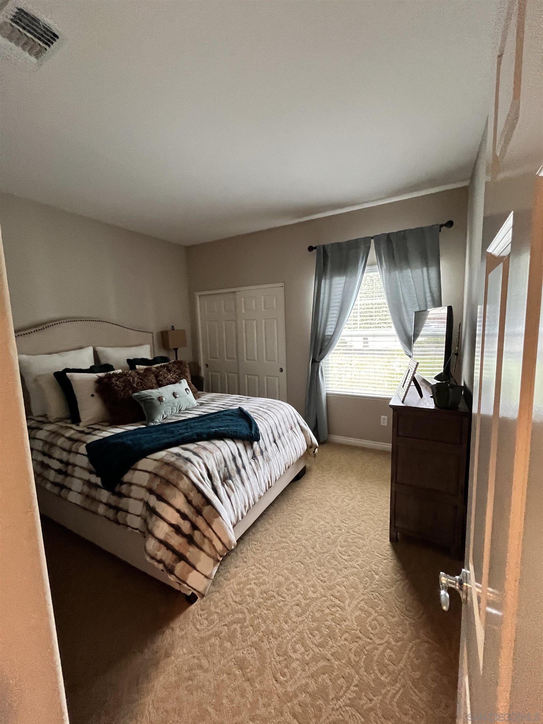 Detail Gallery Image 15 of 19 For 701  Leeward Ave, San Marcos,  CA 92078 - 3 Beds | 3/1 Baths