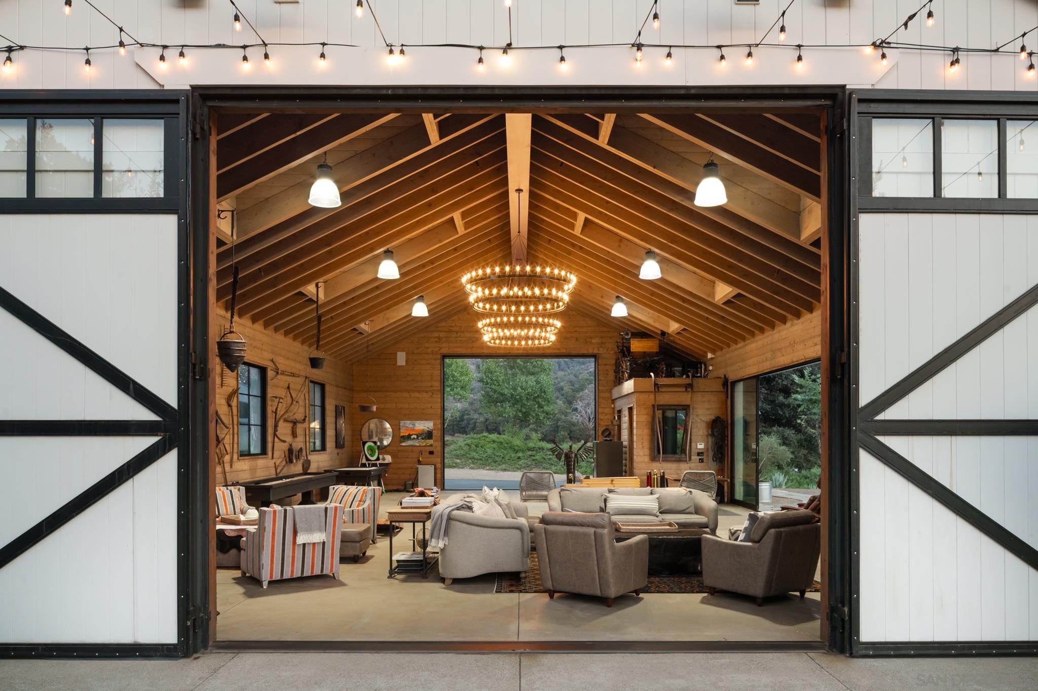 Detail Gallery Image 18 of 75 For 26904  Mesa Grande, Santa Ysabel,  CA 92070 - 6 Beds | 4/1 Baths