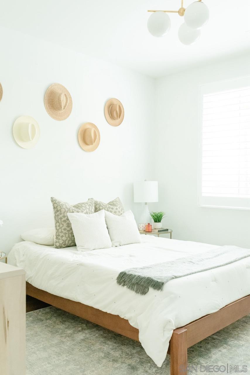 Detail Gallery Image 20 of 31 For 1245  Canton Ct, Encinitas,  CA 92024 - 5 Beds | 4/1 Baths