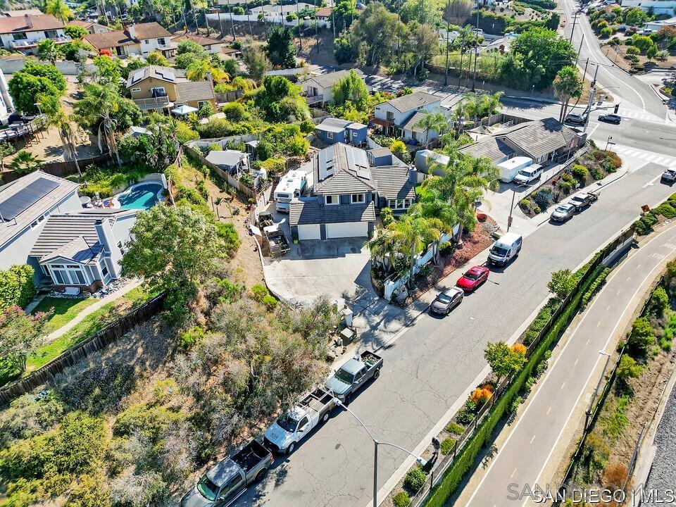 Detail Gallery Image 34 of 41 For 1507  Phillips St, Vista,  CA 92083 - 5 Beds | 2/1 Baths