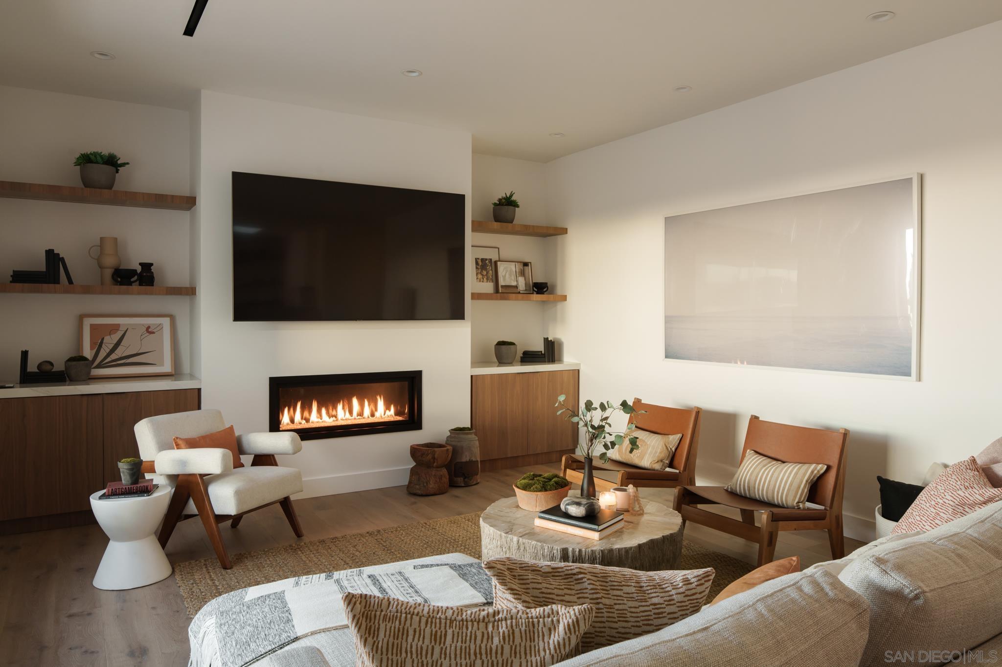 Detail Gallery Image 16 of 53 For Frankfort St, San Diego,  CA 92110 - 3 Beds | 2/1 Baths