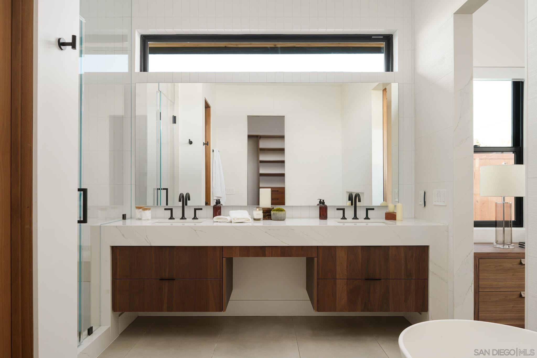 Detail Gallery Image 27 of 53 For Frankfort St, San Diego,  CA 92110 - 3 Beds | 2/1 Baths