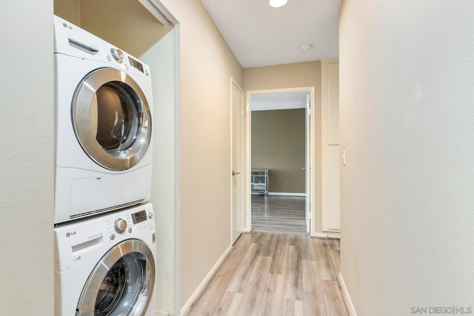 Detail Gallery Image 12 of 30 For 930  via Mil Cumbres  #141,  Solana Beach,  CA 92075 - 2 Beds | 2 Baths