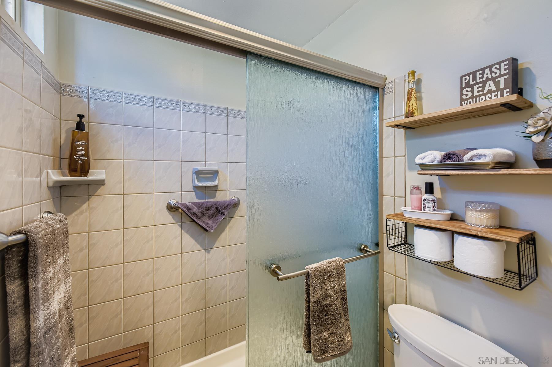 Detail Gallery Image 15 of 32 For 12450  Robison Blvd, Poway,  CA 92064 - 3 Beds | 2 Baths