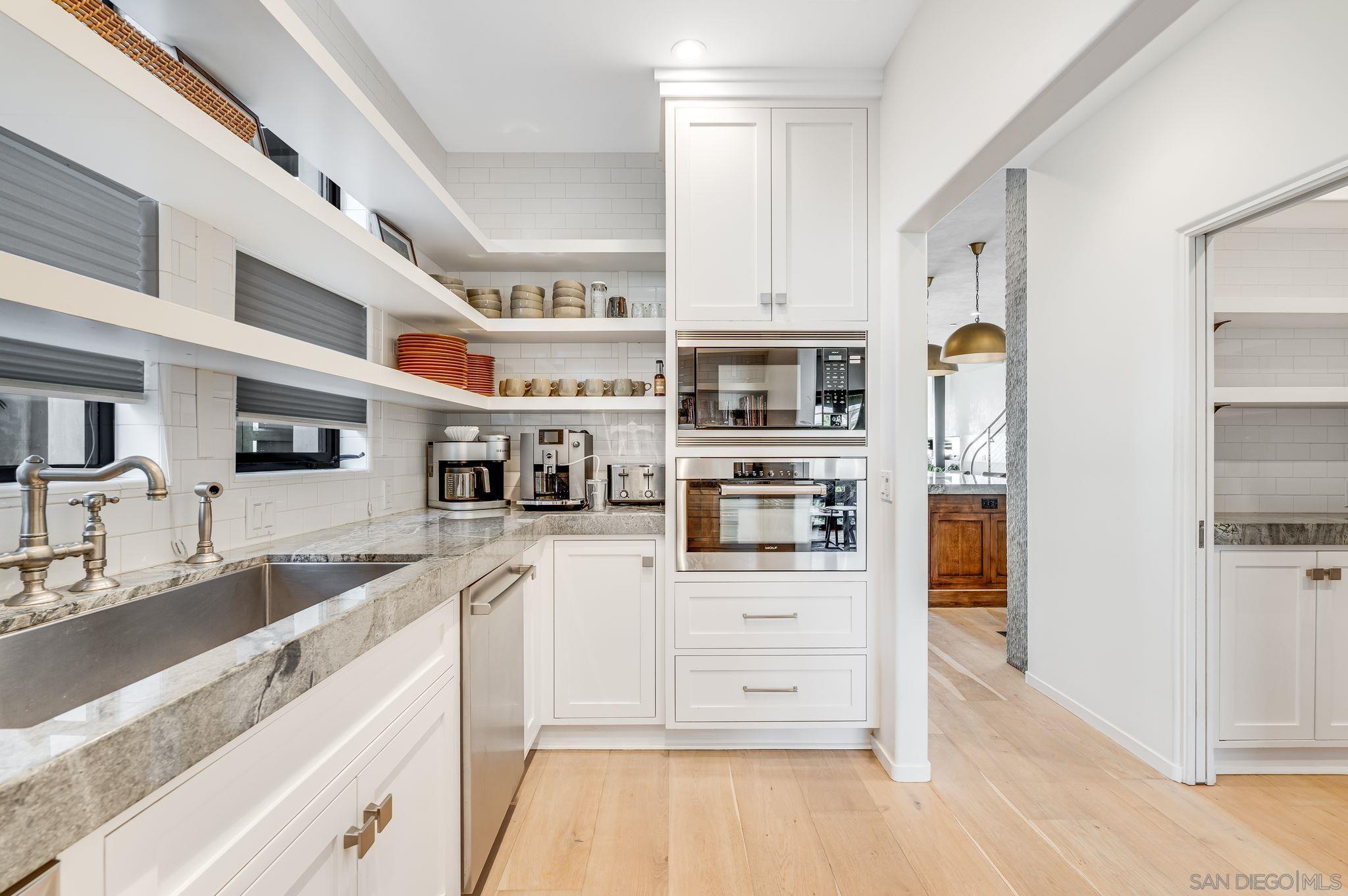 Detail Gallery Image 19 of 54 For 282  Neptune Avenue, Encinitas,  CA 92024 - 5 Beds | 5 Baths