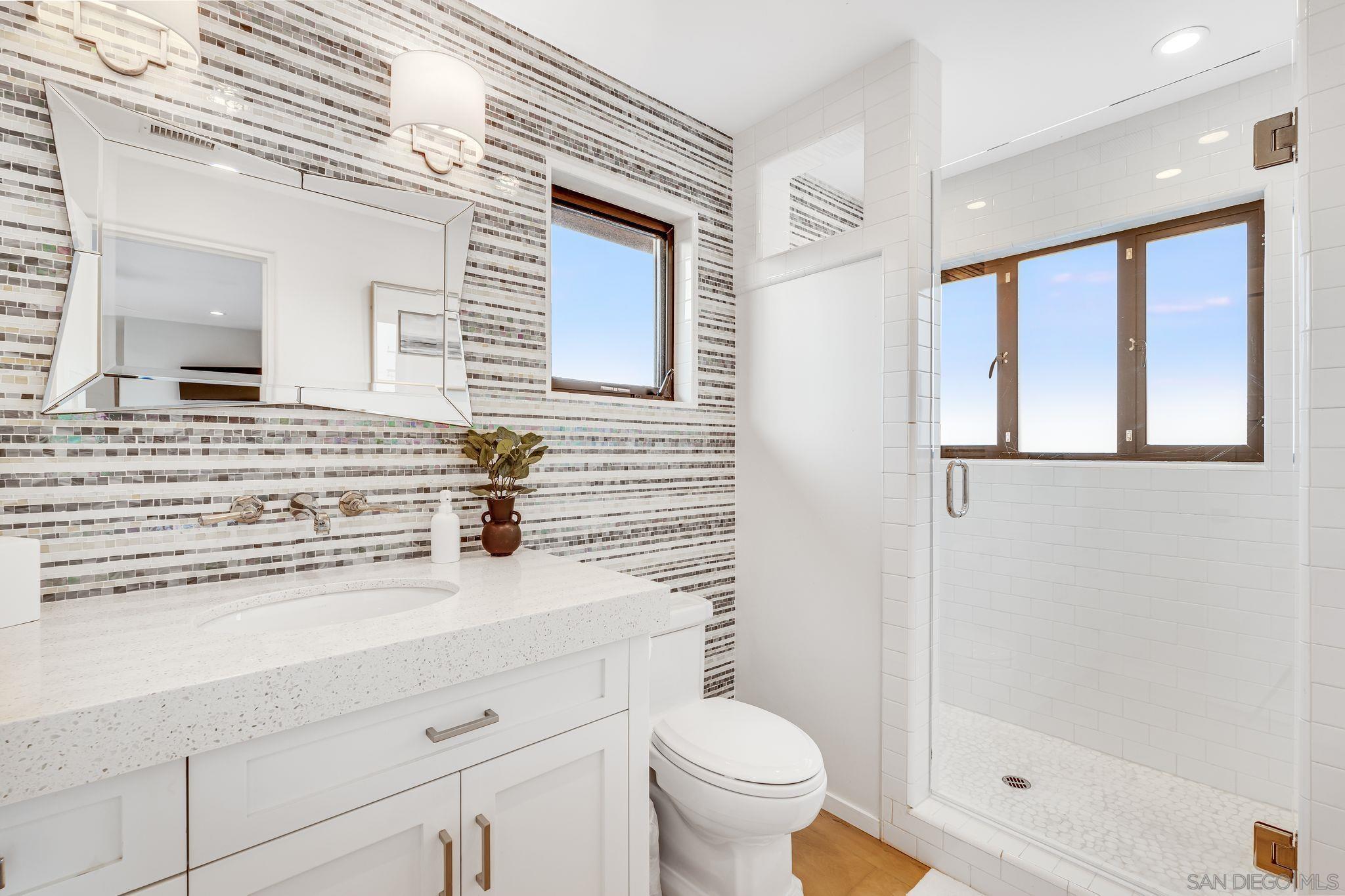 Detail Gallery Image 40 of 54 For 282  Neptune Avenue, Encinitas,  CA 92024 - 5 Beds | 5 Baths