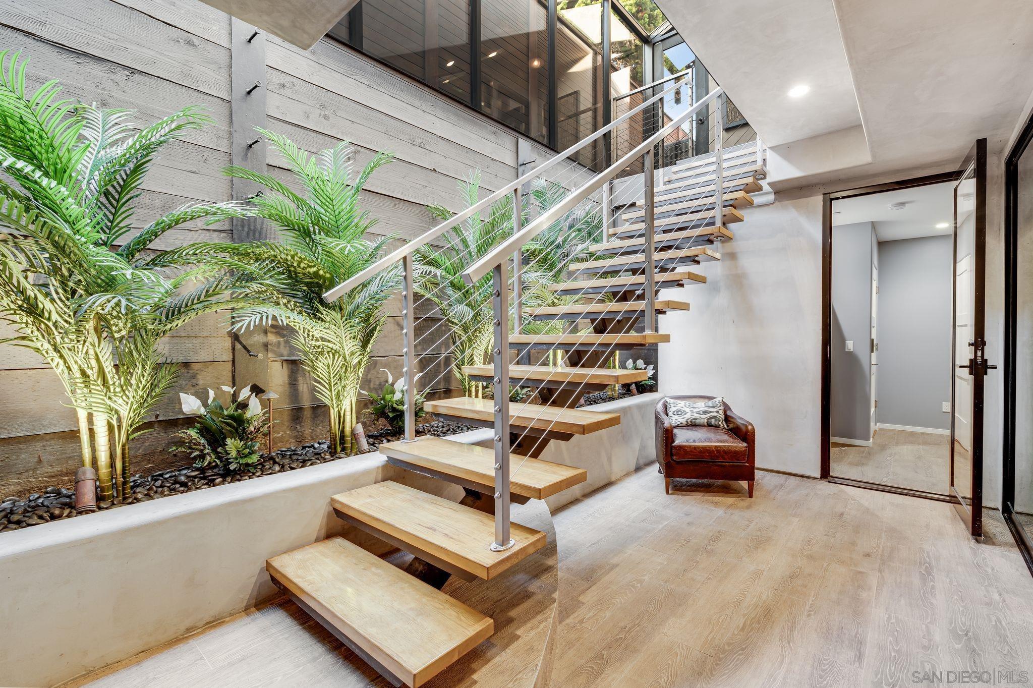 Detail Gallery Image 45 of 54 For 282  Neptune Avenue, Encinitas,  CA 92024 - 5 Beds | 5 Baths