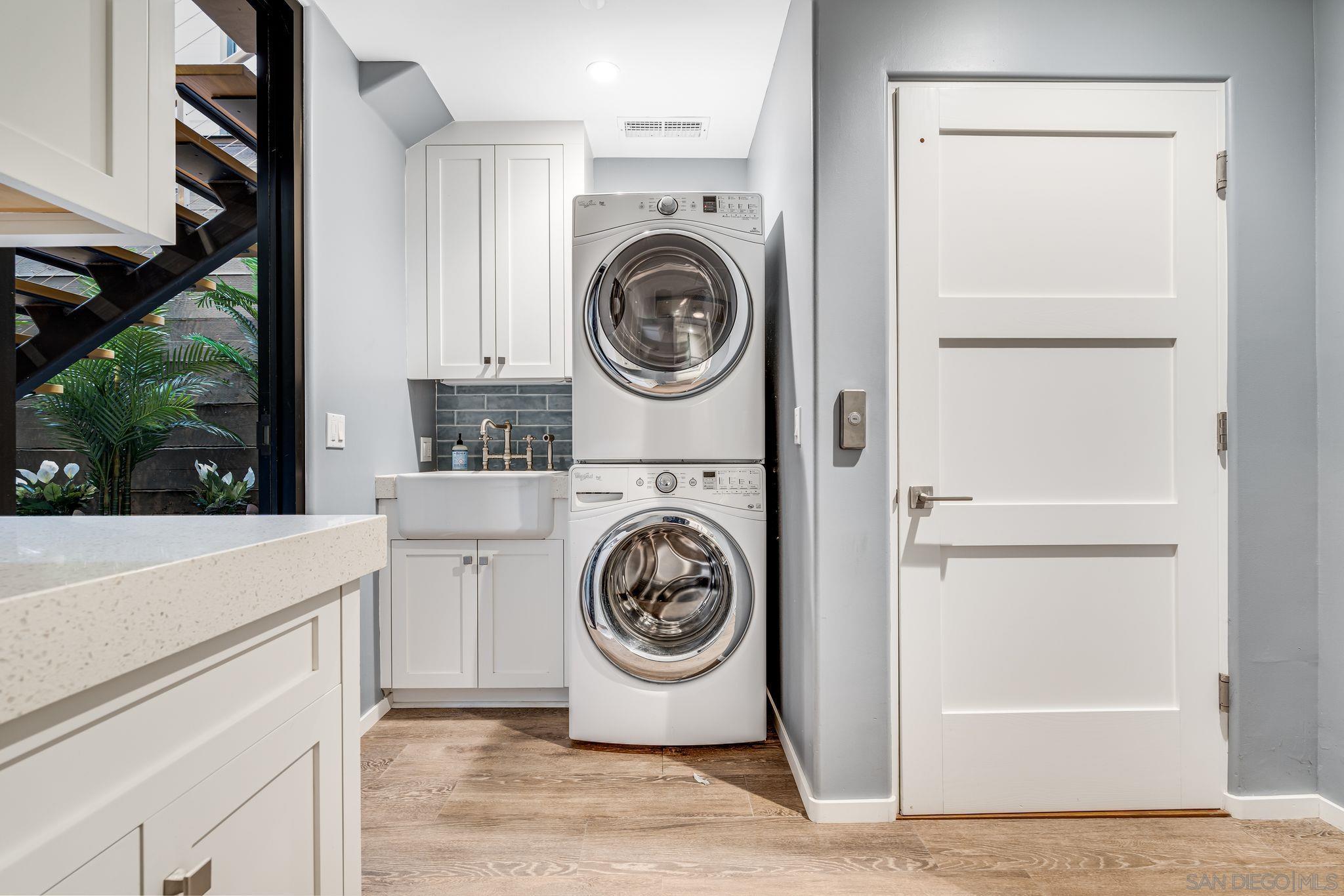 Detail Gallery Image 49 of 54 For 282  Neptune Avenue, Encinitas,  CA 92024 - 5 Beds | 5 Baths