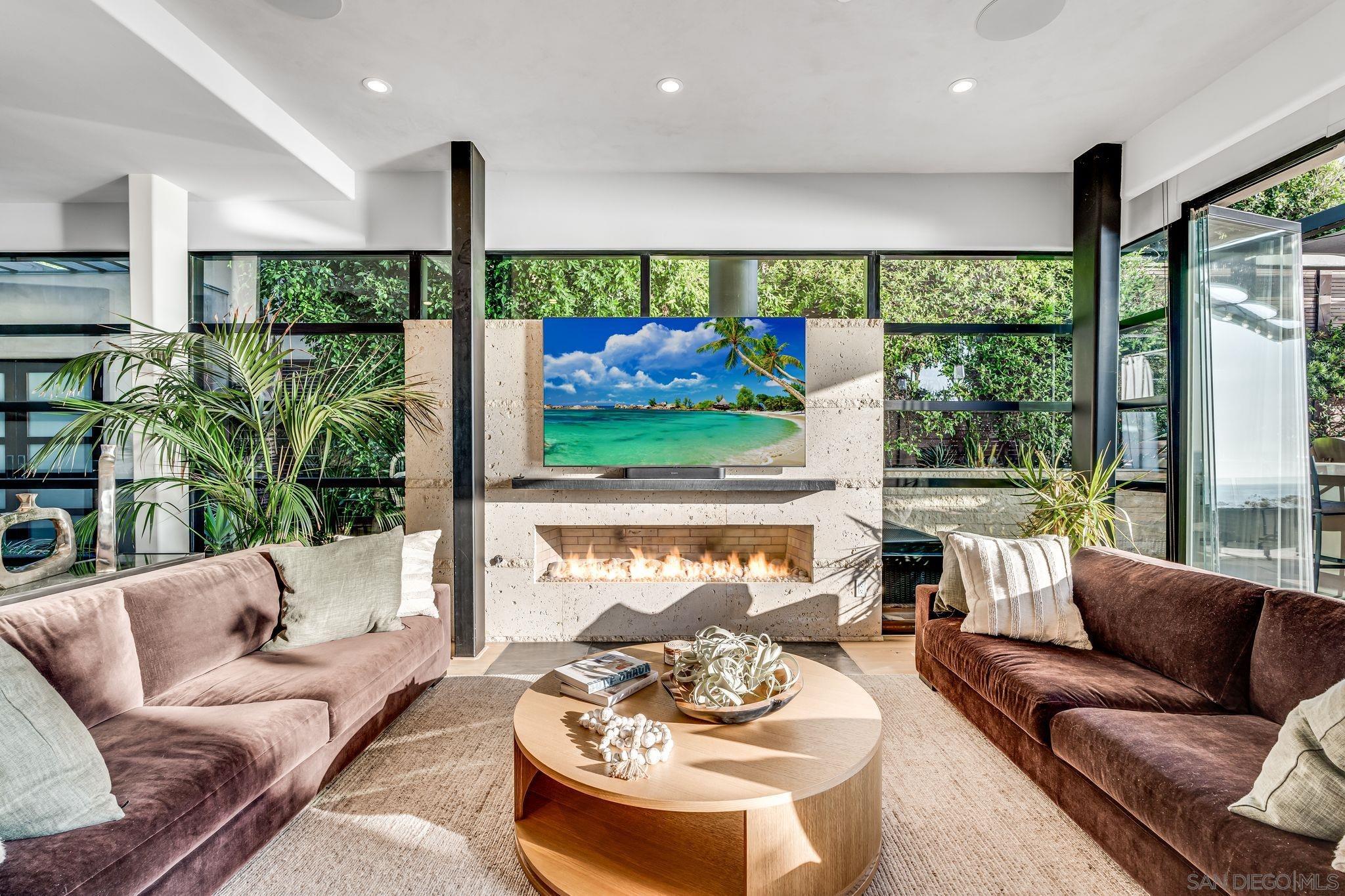 Detail Gallery Image 6 of 54 For 282  Neptune Avenue, Encinitas,  CA 92024 - 5 Beds | 5 Baths