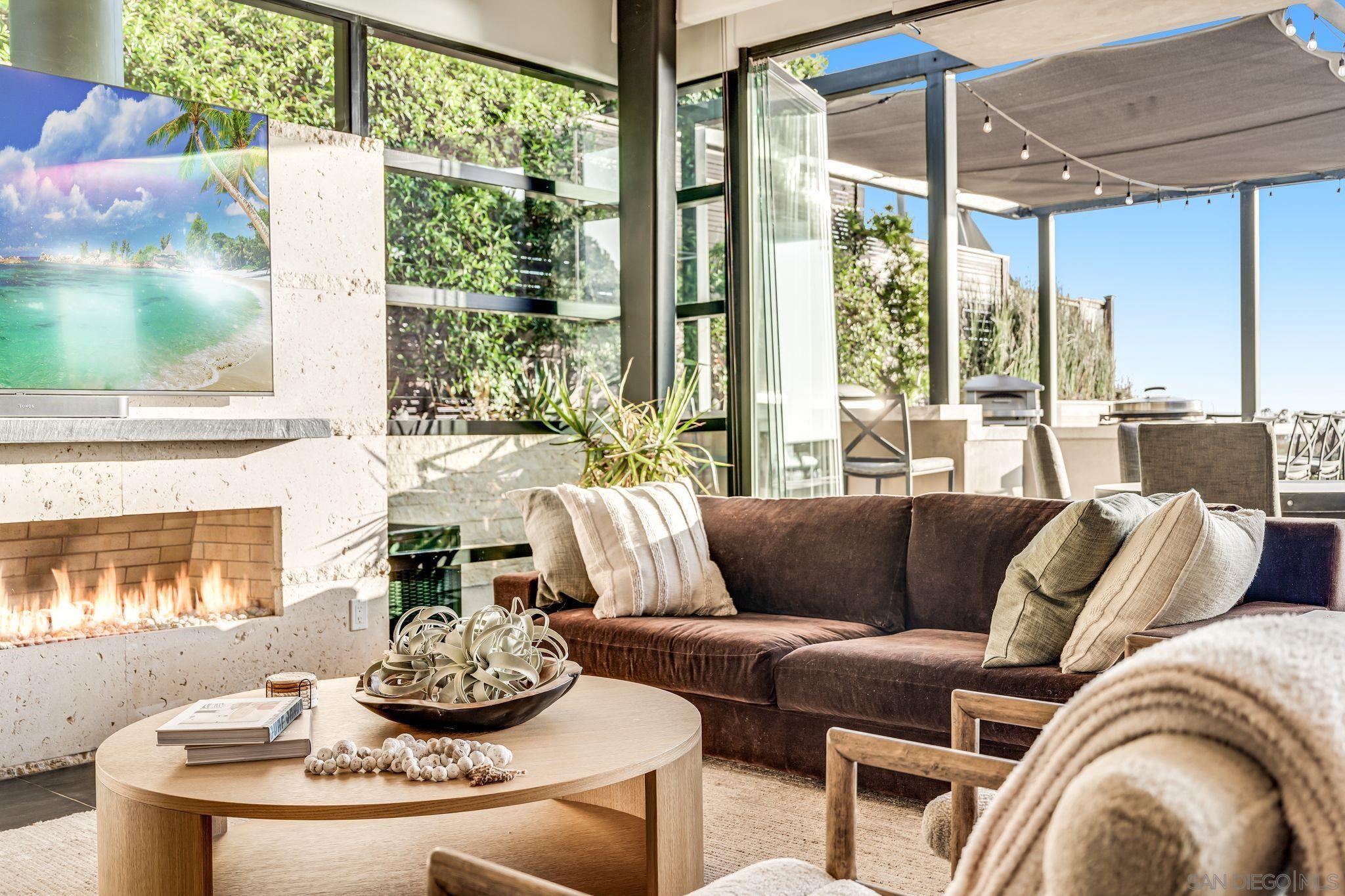 Detail Gallery Image 7 of 54 For 282  Neptune Avenue, Encinitas,  CA 92024 - 5 Beds | 5 Baths