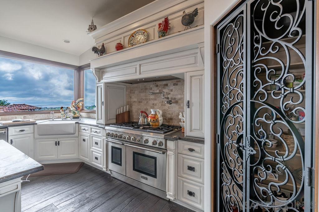 Detail Gallery Image 24 of 68 For 604  Camino De Orchidia, Encinitas,  CA 92024 - 4 Beds | 3/1 Baths