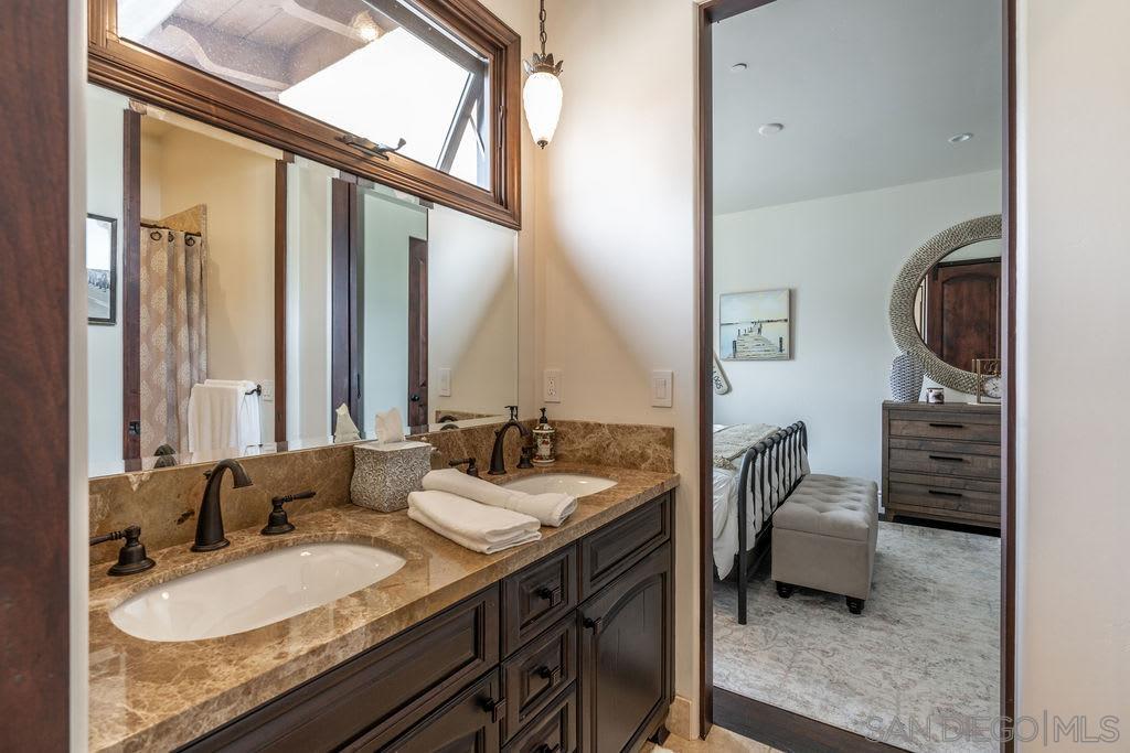 Detail Gallery Image 29 of 68 For 604  Camino De Orchidia, Encinitas,  CA 92024 - 4 Beds | 3/1 Baths