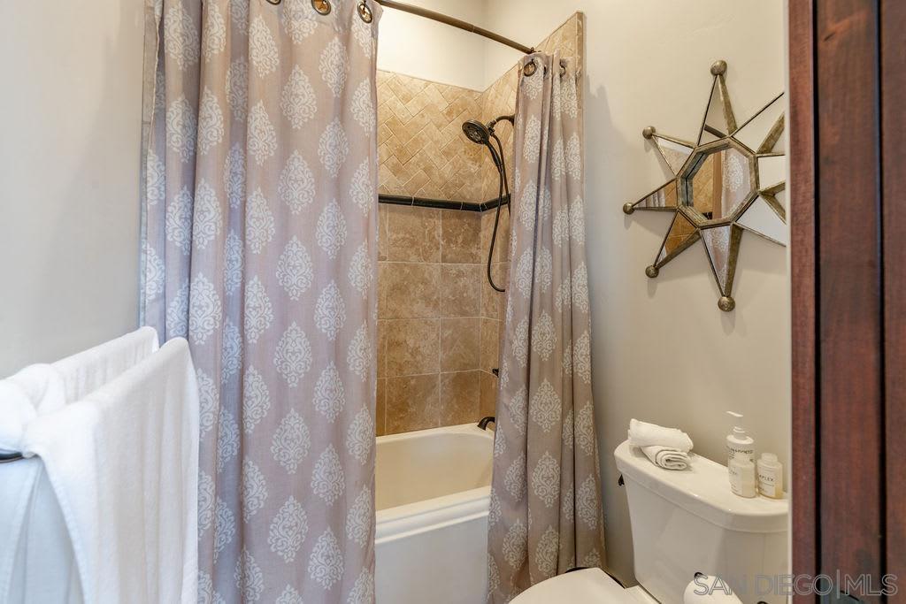 Detail Gallery Image 30 of 68 For 604  Camino De Orchidia, Encinitas,  CA 92024 - 4 Beds | 3/1 Baths