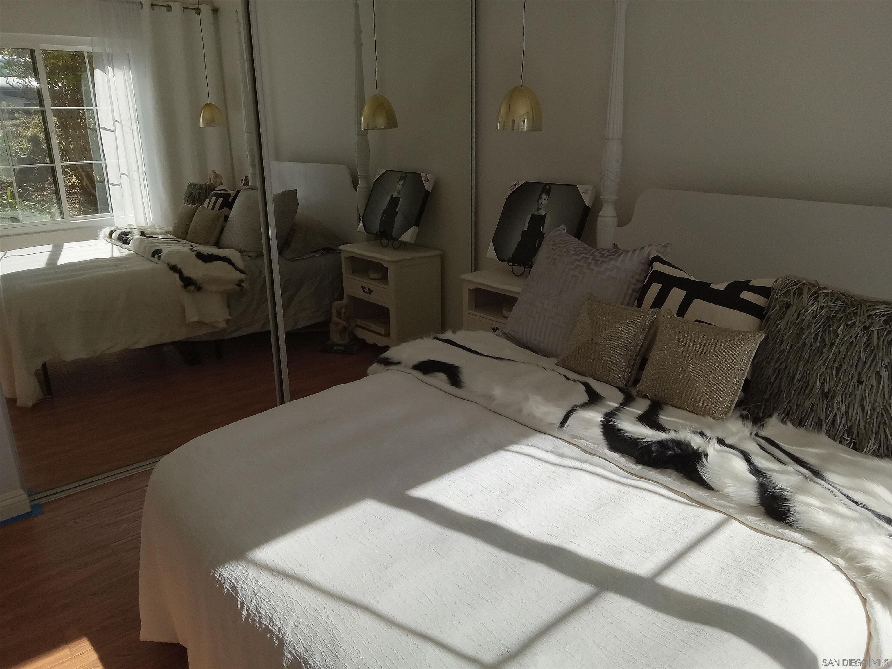 Detail Gallery Image 4 of 19 For 12530  Carmel Creek Rd  135, San Diego,  CA 92130 - 2 Beds | 2 Baths