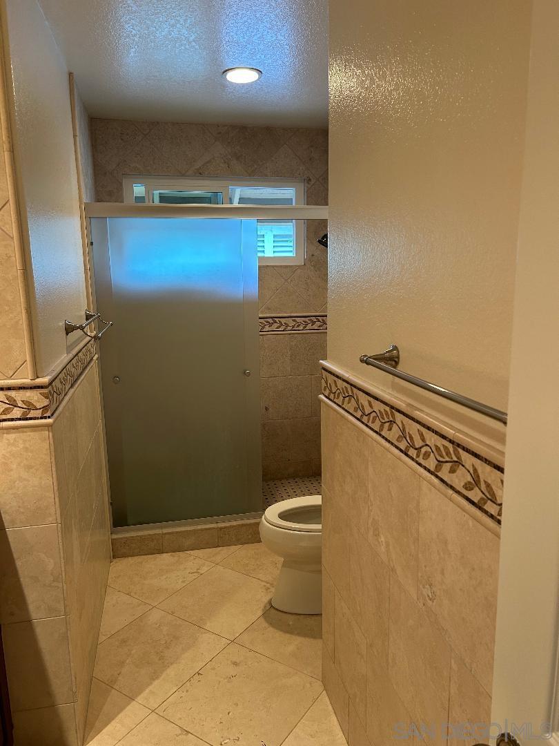 Detail Gallery Image 19 of 31 For 16521  Calle Pulido, San Diego,  CA 92128 - 5 Beds | 3 Baths