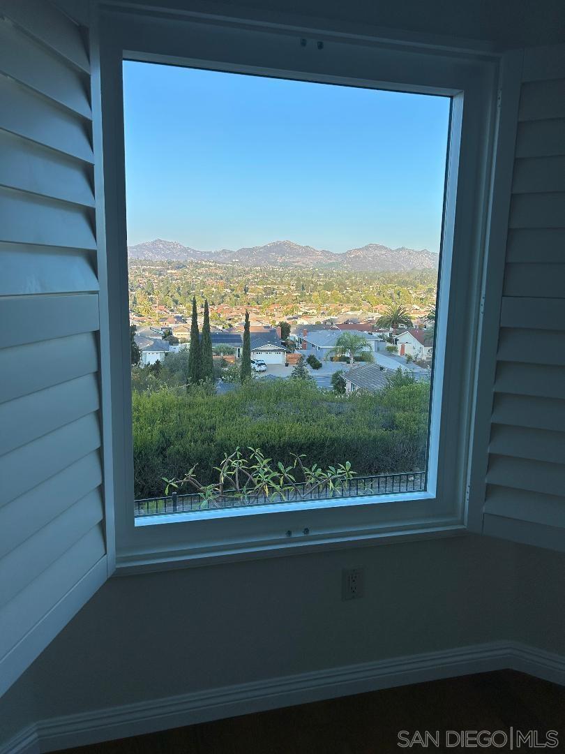 Detail Gallery Image 25 of 31 For 16521  Calle Pulido, San Diego,  CA 92128 - 5 Beds | 3 Baths