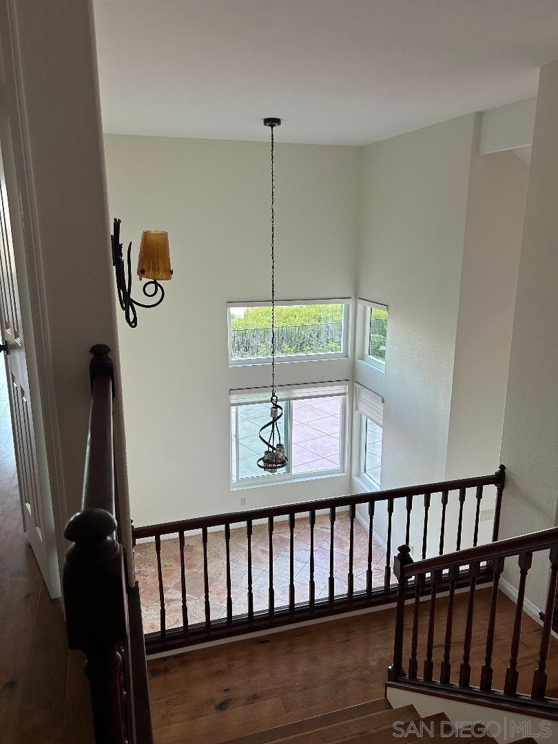 Detail Gallery Image 27 of 31 For 16521  Calle Pulido, San Diego,  CA 92128 - 5 Beds | 3 Baths