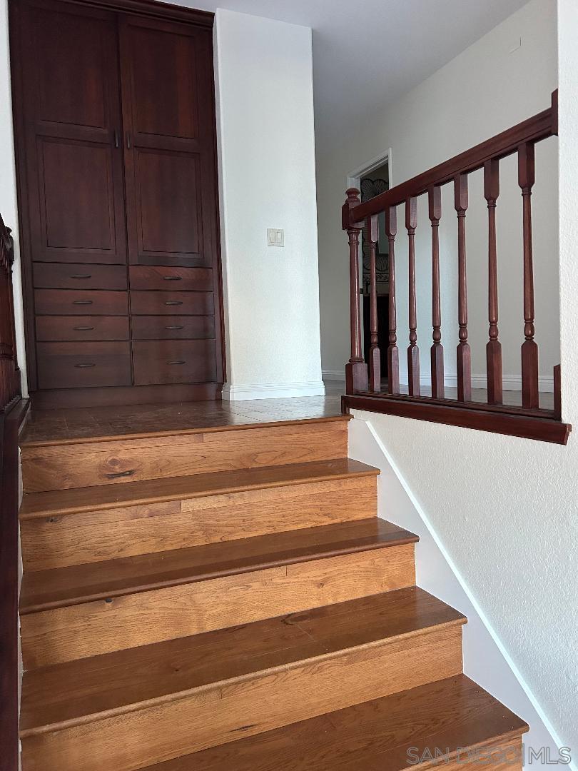 Detail Gallery Image 28 of 31 For 16521  Calle Pulido, San Diego,  CA 92128 - 5 Beds | 3 Baths