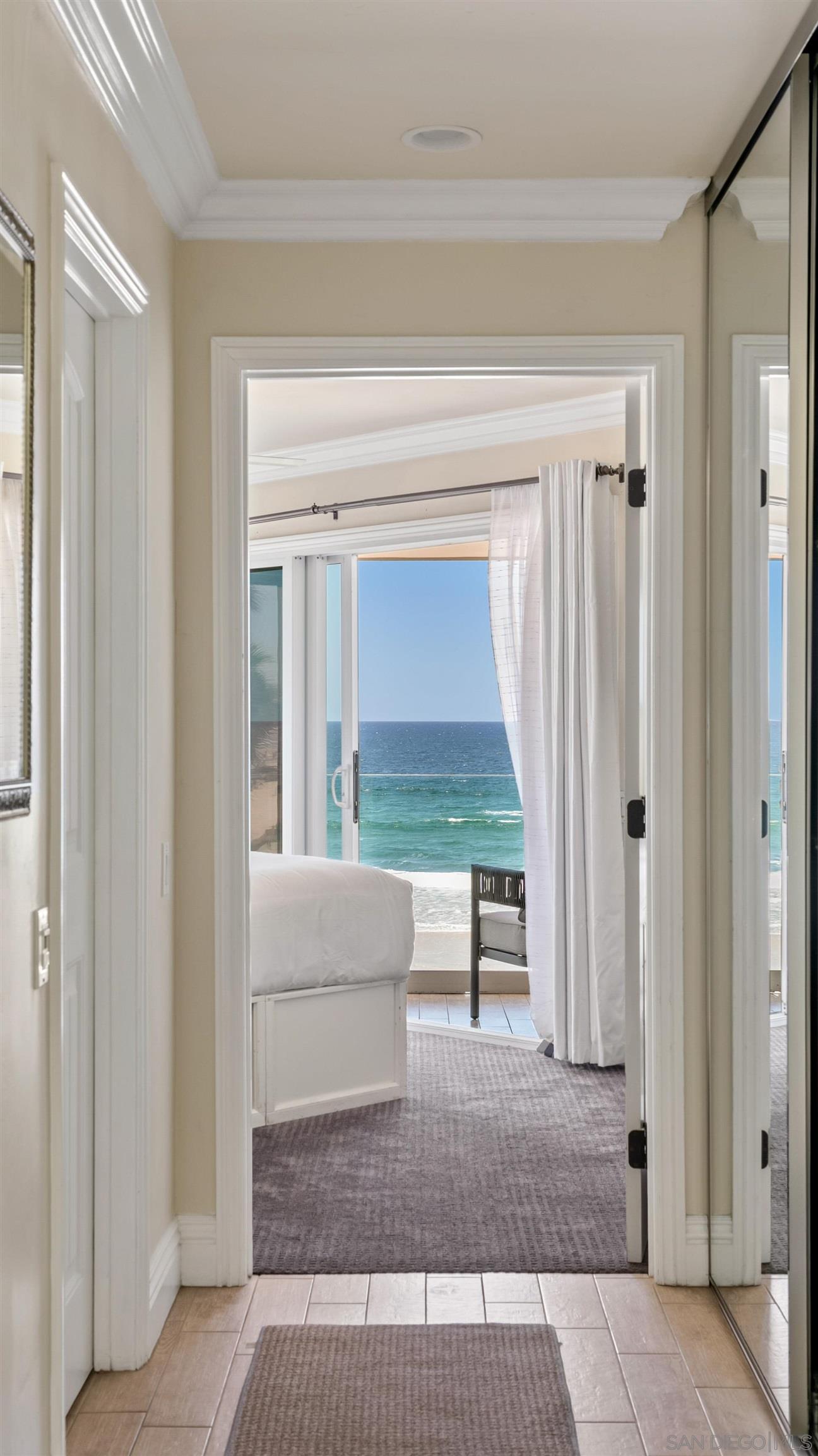 Detail Gallery Image 16 of 38 For 3285  Ocean Front Walk  3, San Diego,  CA 92109 - 2 Beds | 2 Baths