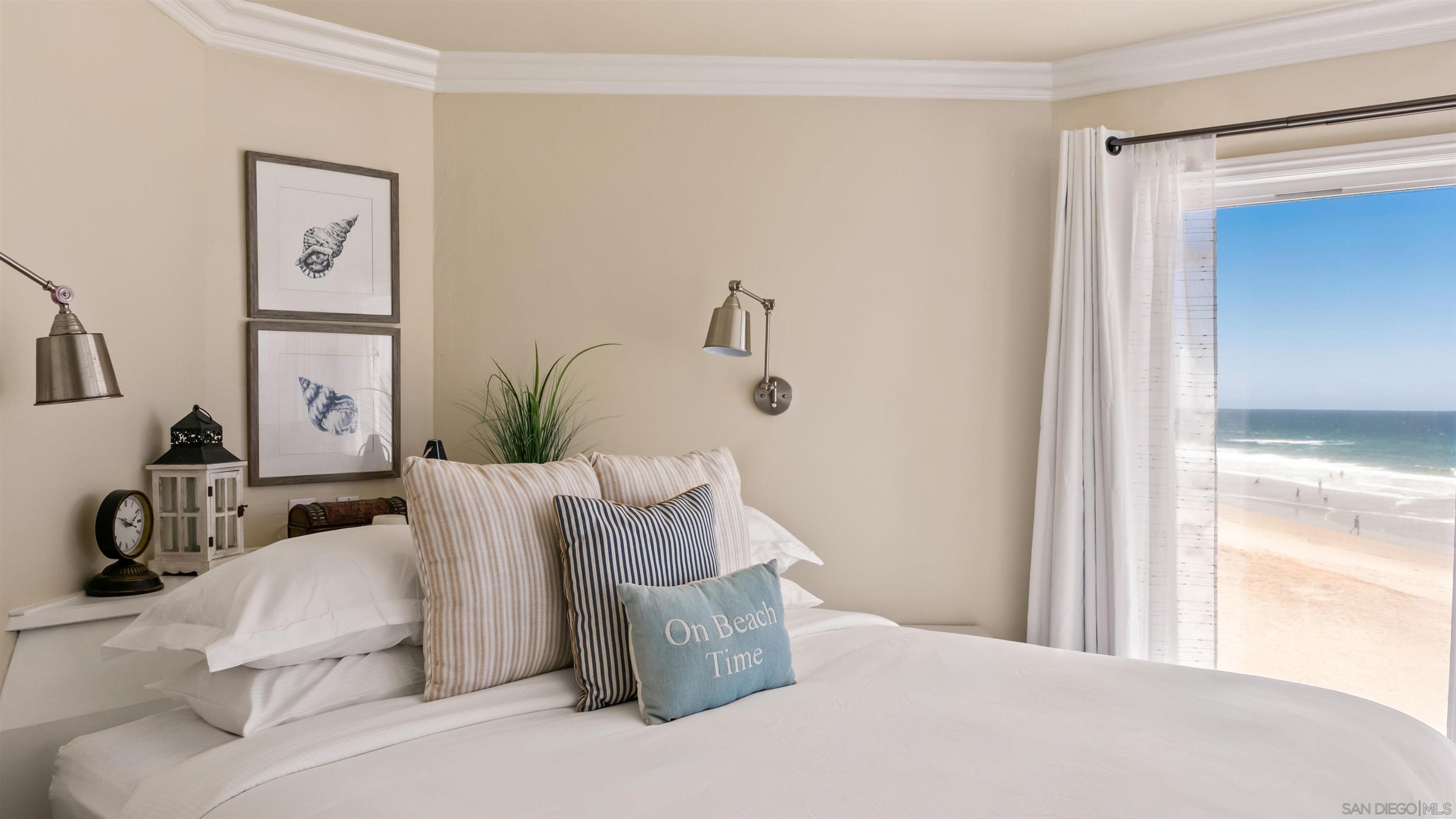 Detail Gallery Image 17 of 38 For 3285  Ocean Front Walk  3, San Diego,  CA 92109 - 2 Beds | 2 Baths