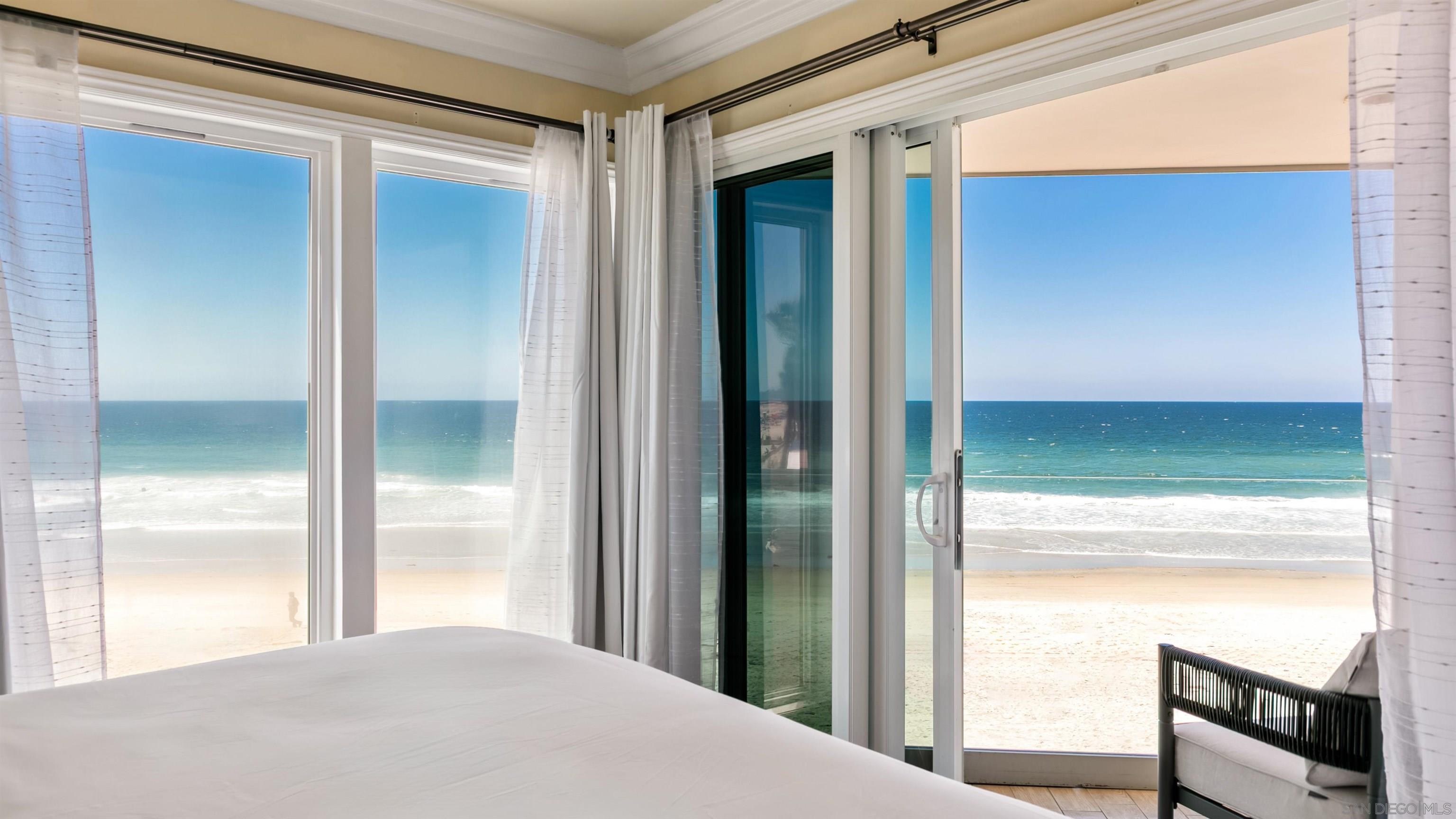 Detail Gallery Image 18 of 38 For 3285  Ocean Front Walk  3, San Diego,  CA 92109 - 2 Beds | 2 Baths