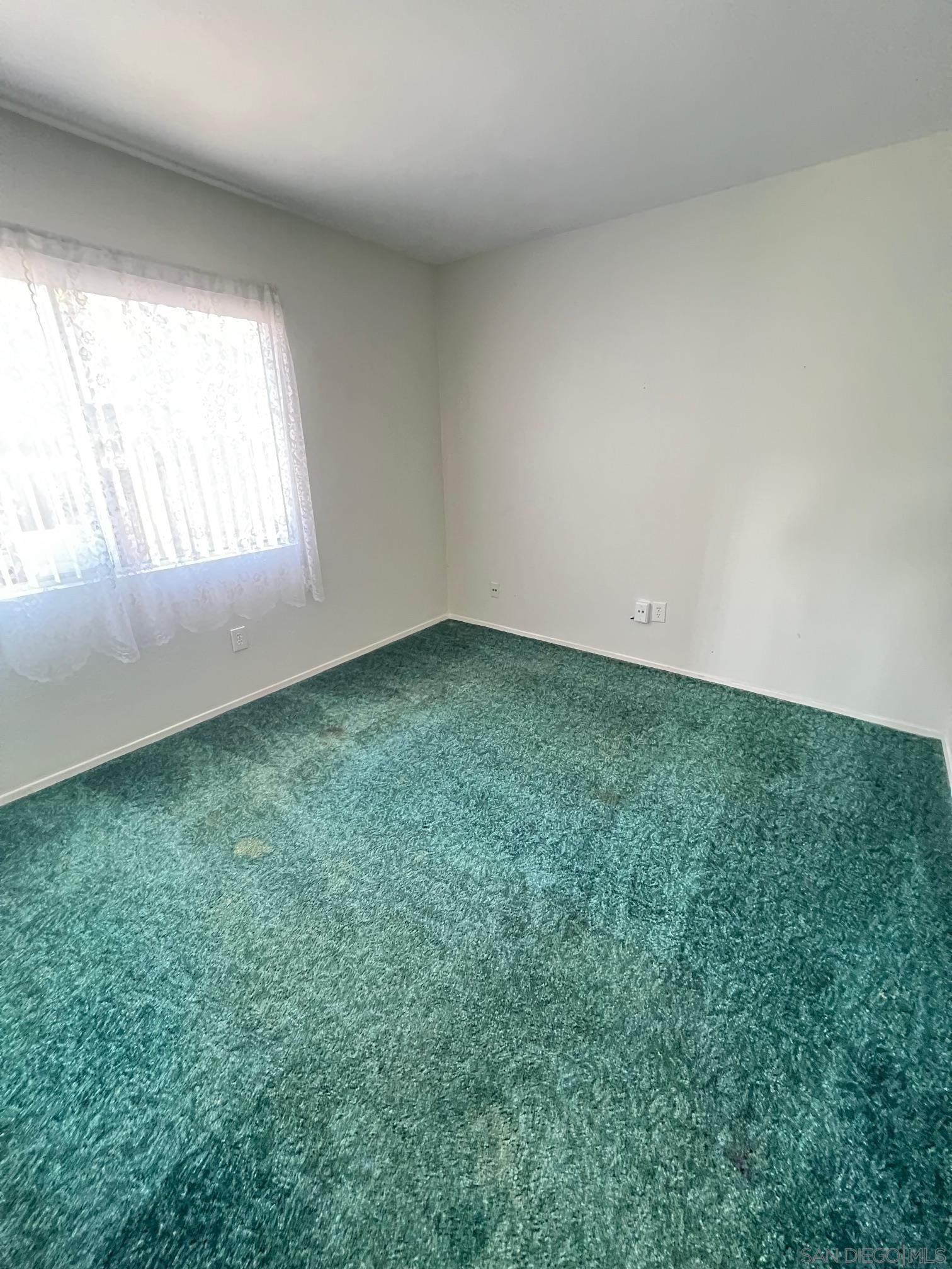 Detail Gallery Image 15 of 37 For 11787  La Colina Road, San Diego,  CA 92131 - 4 Beds | 2 Baths