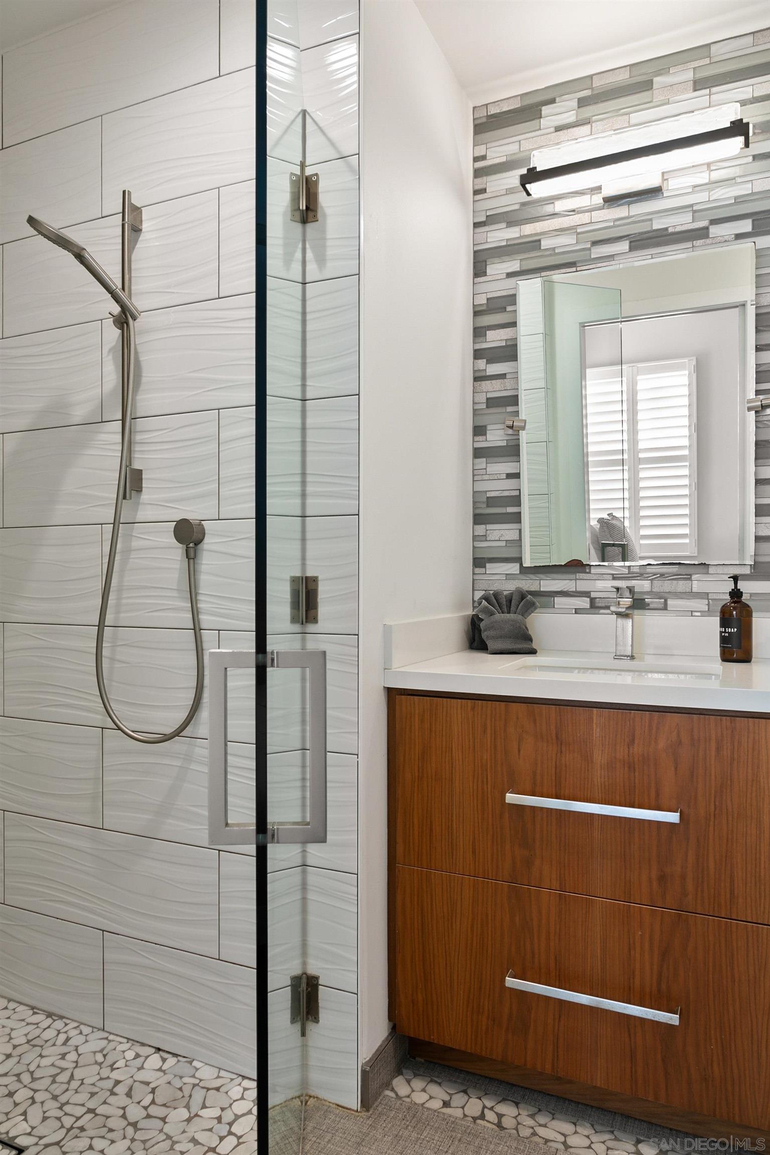 Detail Gallery Image 26 of 35 For 805  Brighton Court, San Diego,  CA 92109 - 3 Beds | 2 Baths