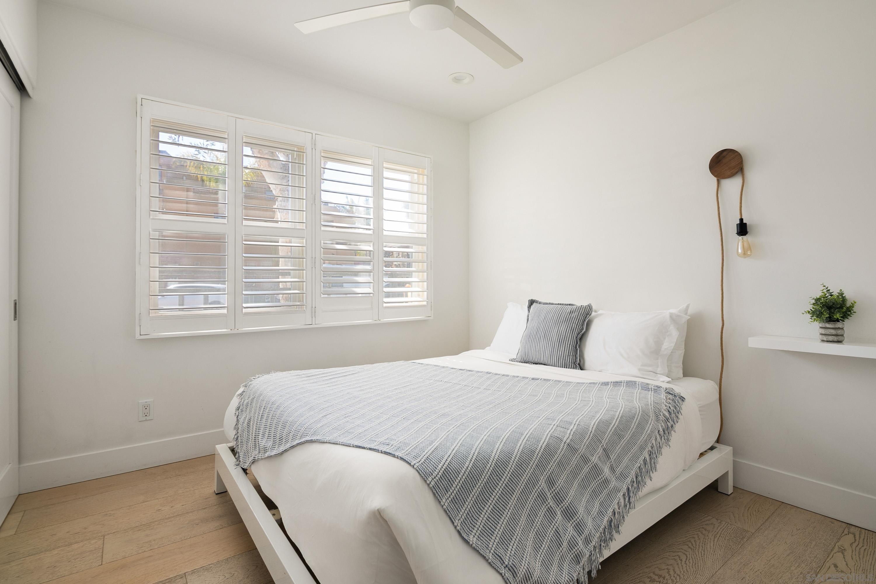 Detail Gallery Image 27 of 35 For 805  Brighton Court, San Diego,  CA 92109 - 3 Beds | 2 Baths