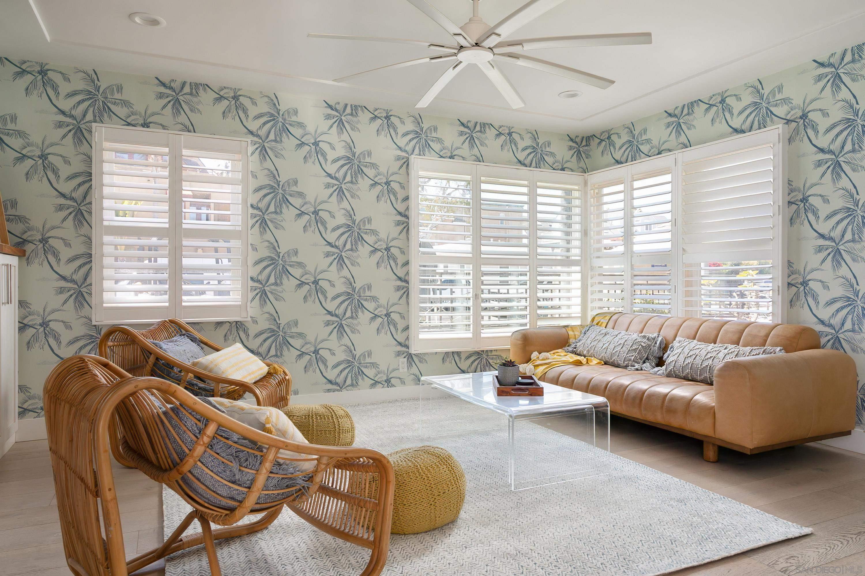 Detail Gallery Image 10 of 35 For 805  Brighton Court, San Diego,  CA 92109 - 3 Beds | 2 Baths