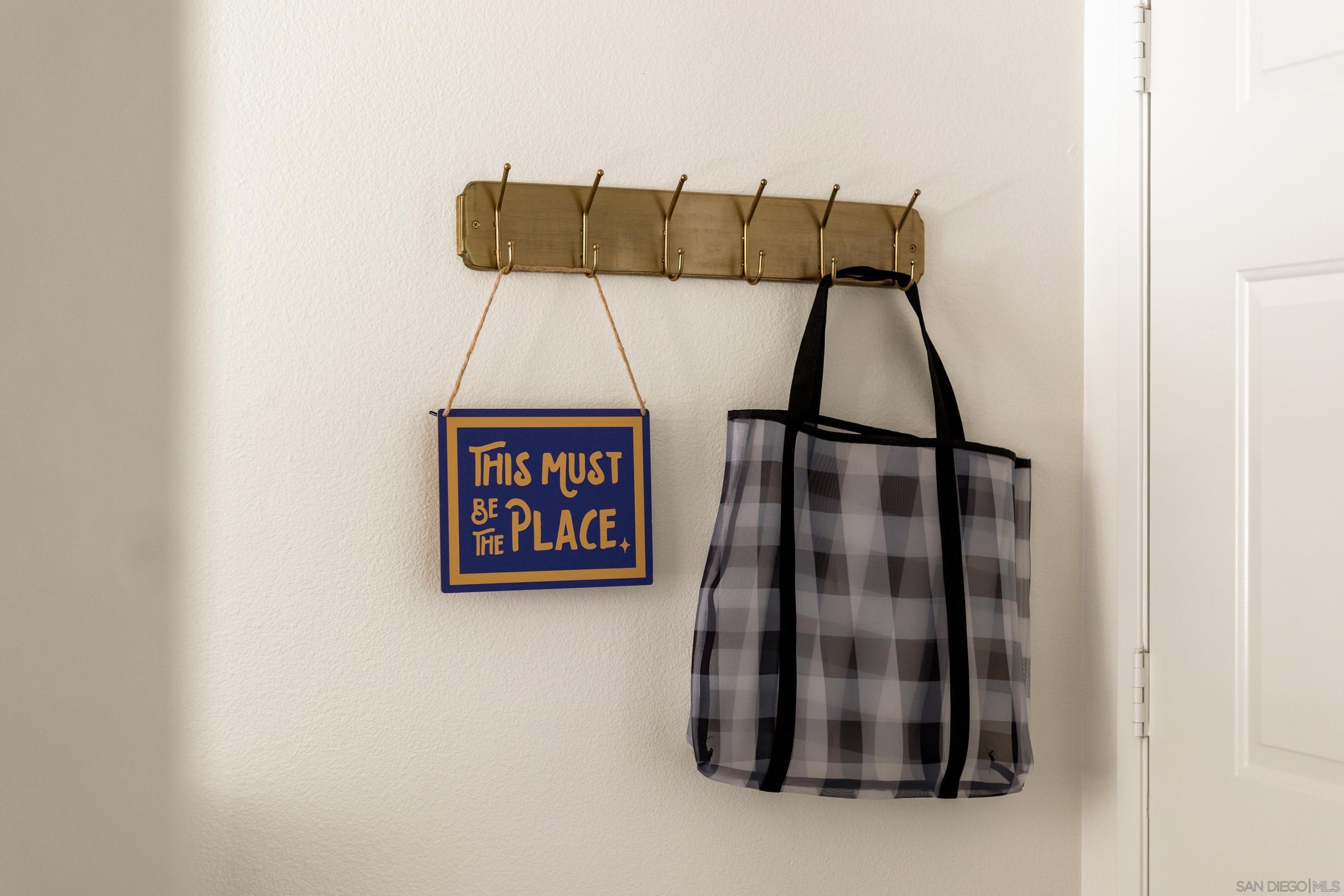 Detail Gallery Image 13 of 29 For 3854  Crestone Place, San Diego,  CA 92130 - 2 Beds | 2 Baths