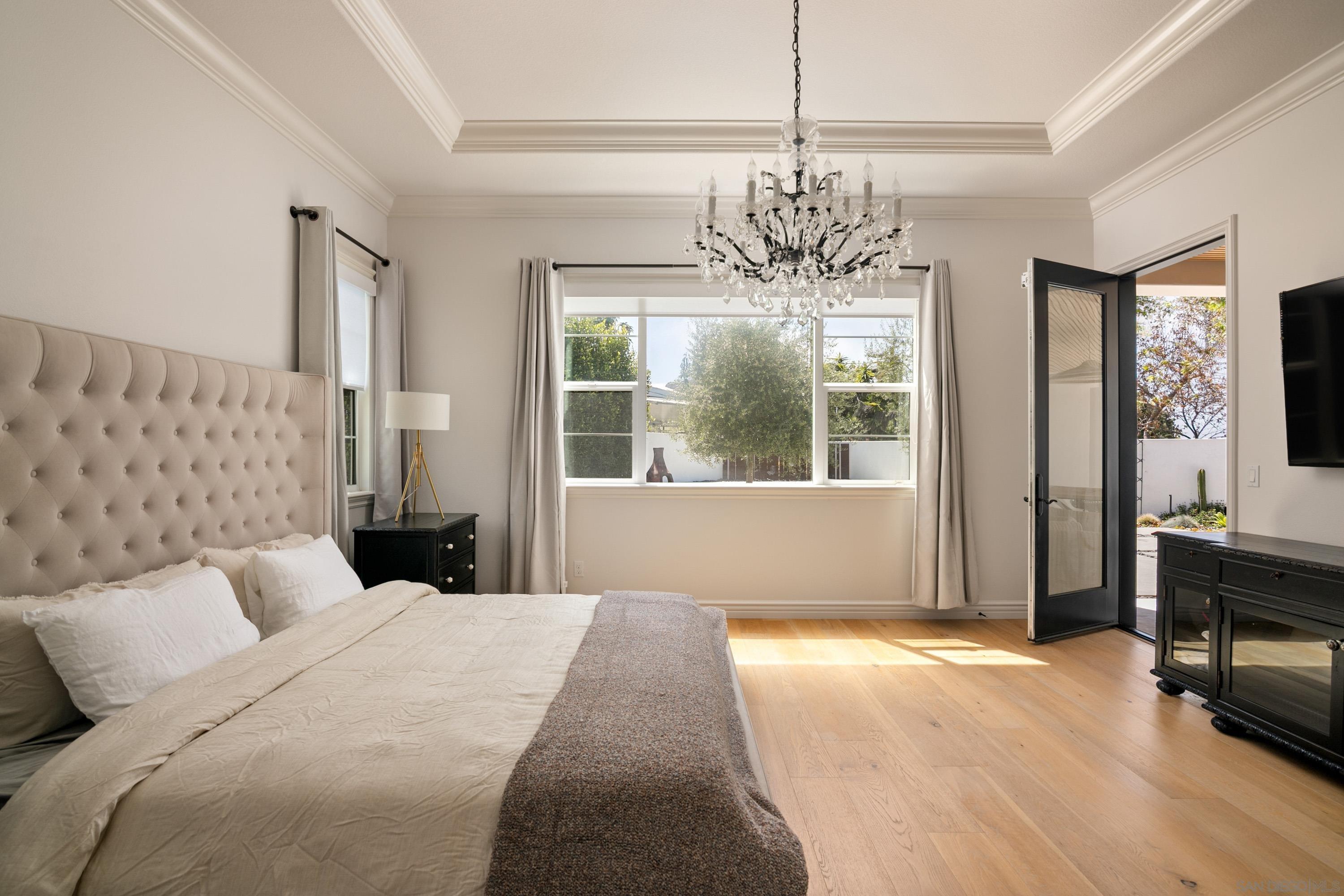 Detail Gallery Image 23 of 34 For 809  Sandy Court, Encinitas,  CA 92024 - 4 Beds | 3/1 Baths