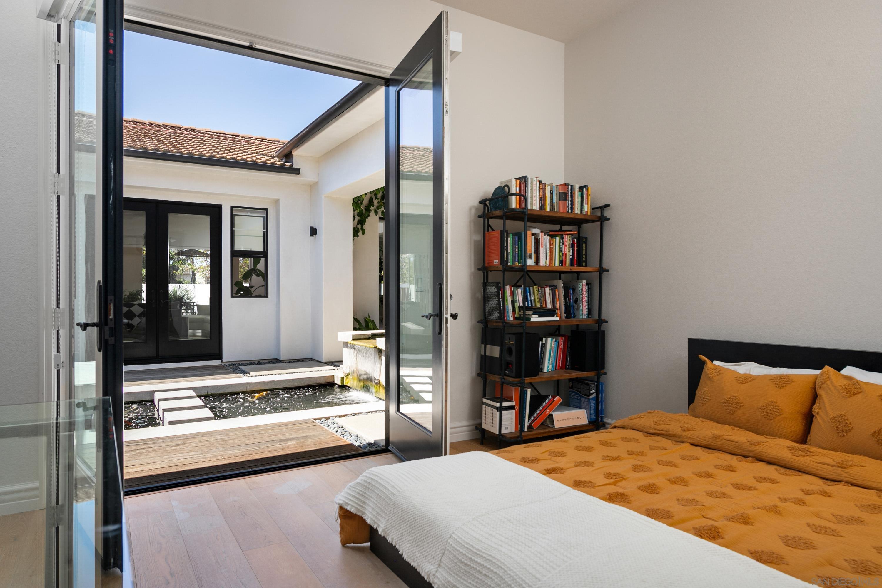 Detail Gallery Image 26 of 34 For 809  Sandy Court, Encinitas,  CA 92024 - 4 Beds | 3/1 Baths