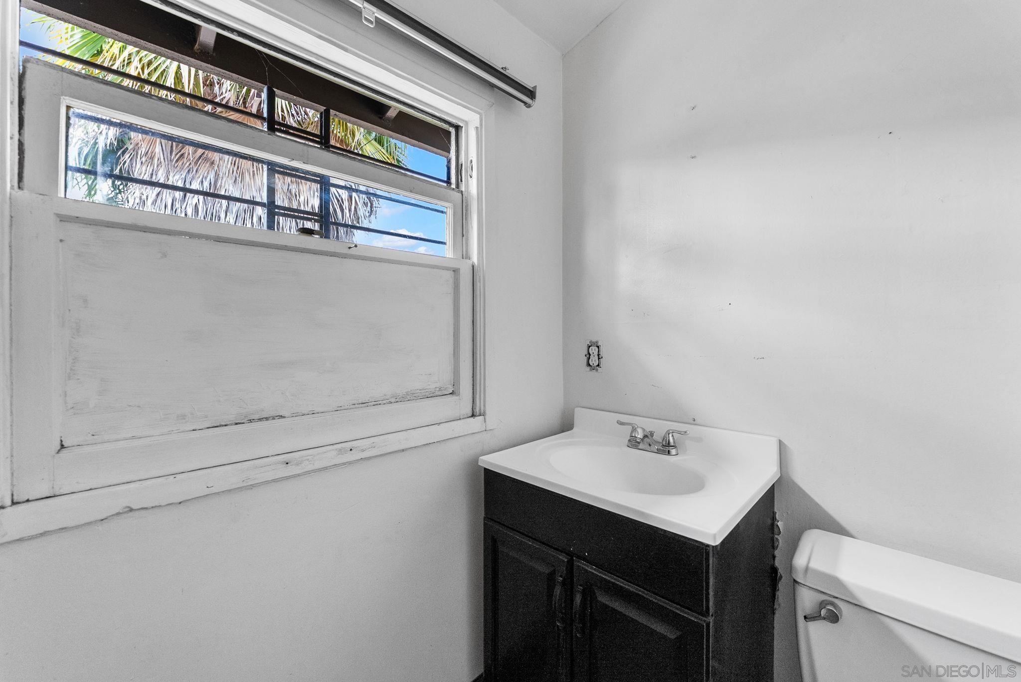 Detail Gallery Image 21 of 27 For 2820  Adams Ave, San Diego,  CA 92116 - – Beds | – Baths