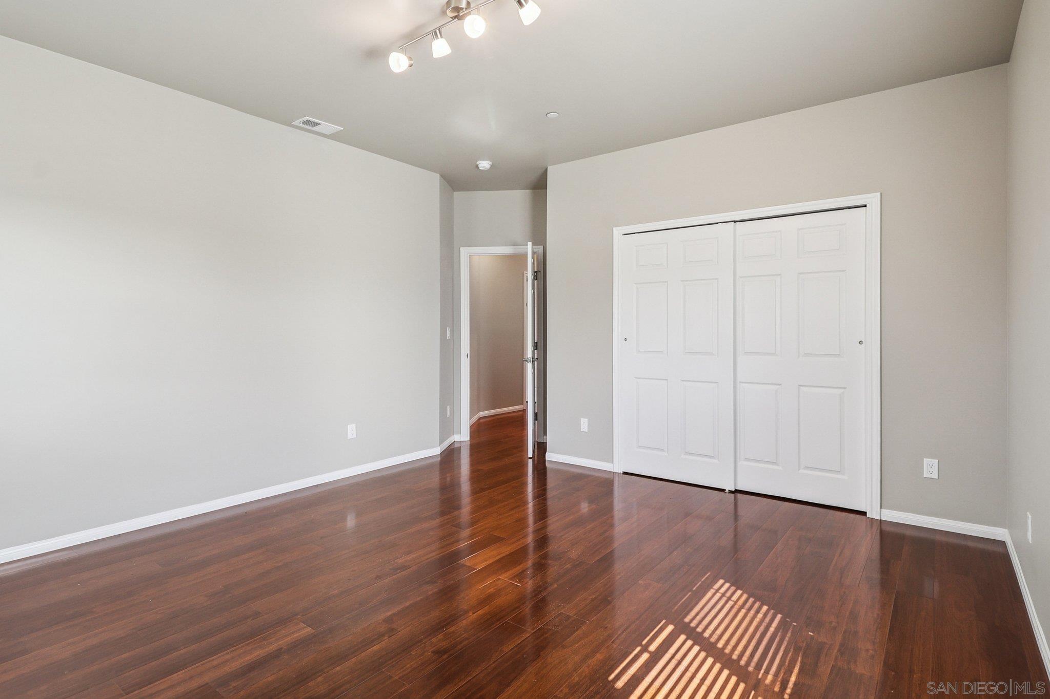 Detail Gallery Image 31 of 57 For 859  Florida St, Imperial Beach,  CA 91932 - 7 Beds | 5 Baths