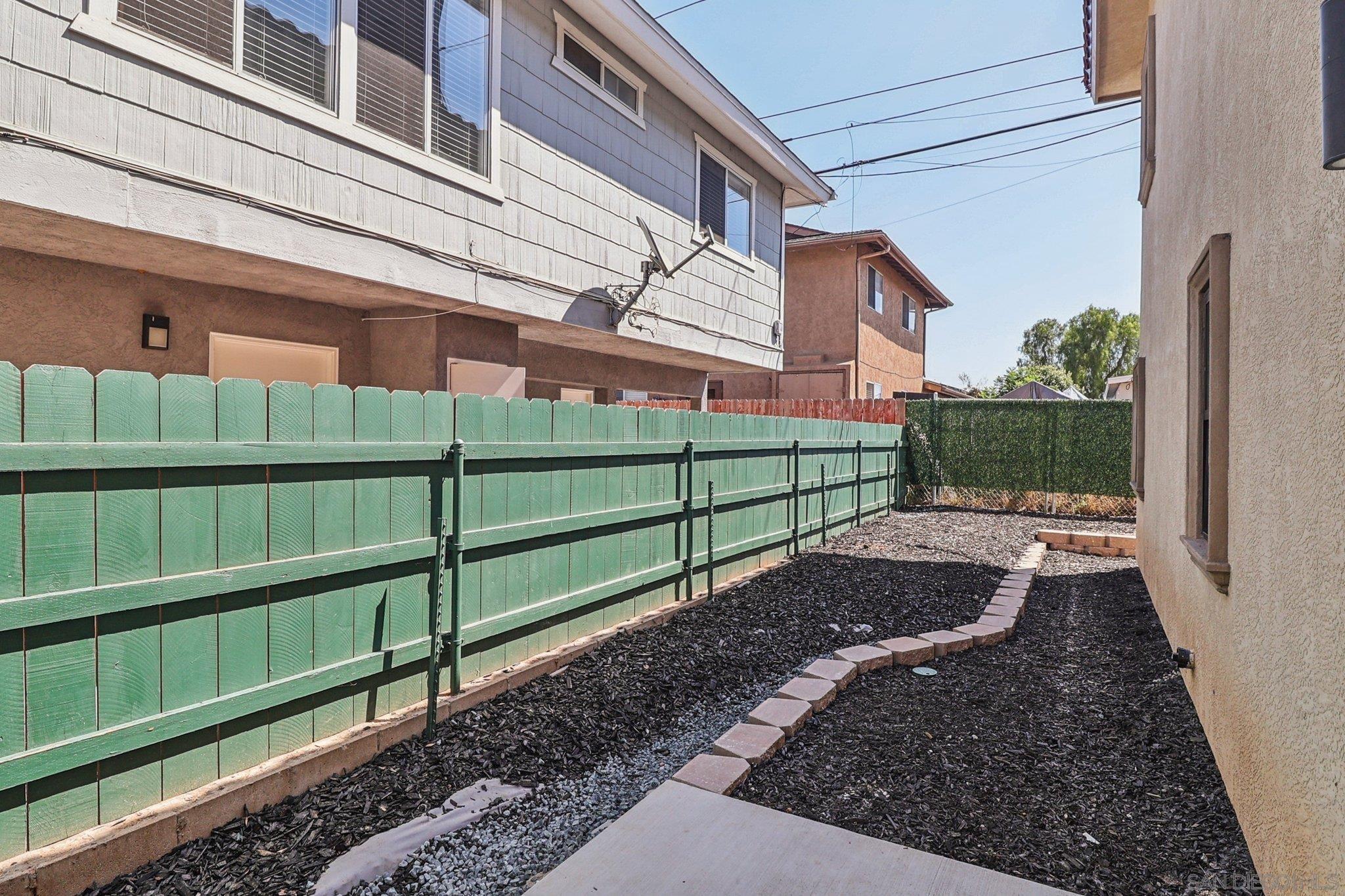 Detail Gallery Image 33 of 57 For 859  Florida St, Imperial Beach,  CA 91932 - 7 Beds | 5 Baths