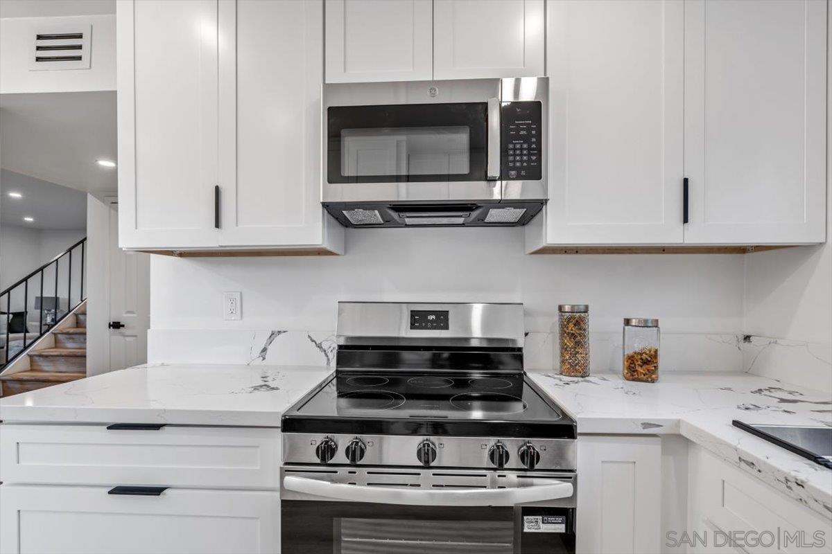 Detail Gallery Image 18 of 58 For 13259  Saddle Ridge Rd, Lakeside,  CA 92040 - 4 Beds | 2 Baths