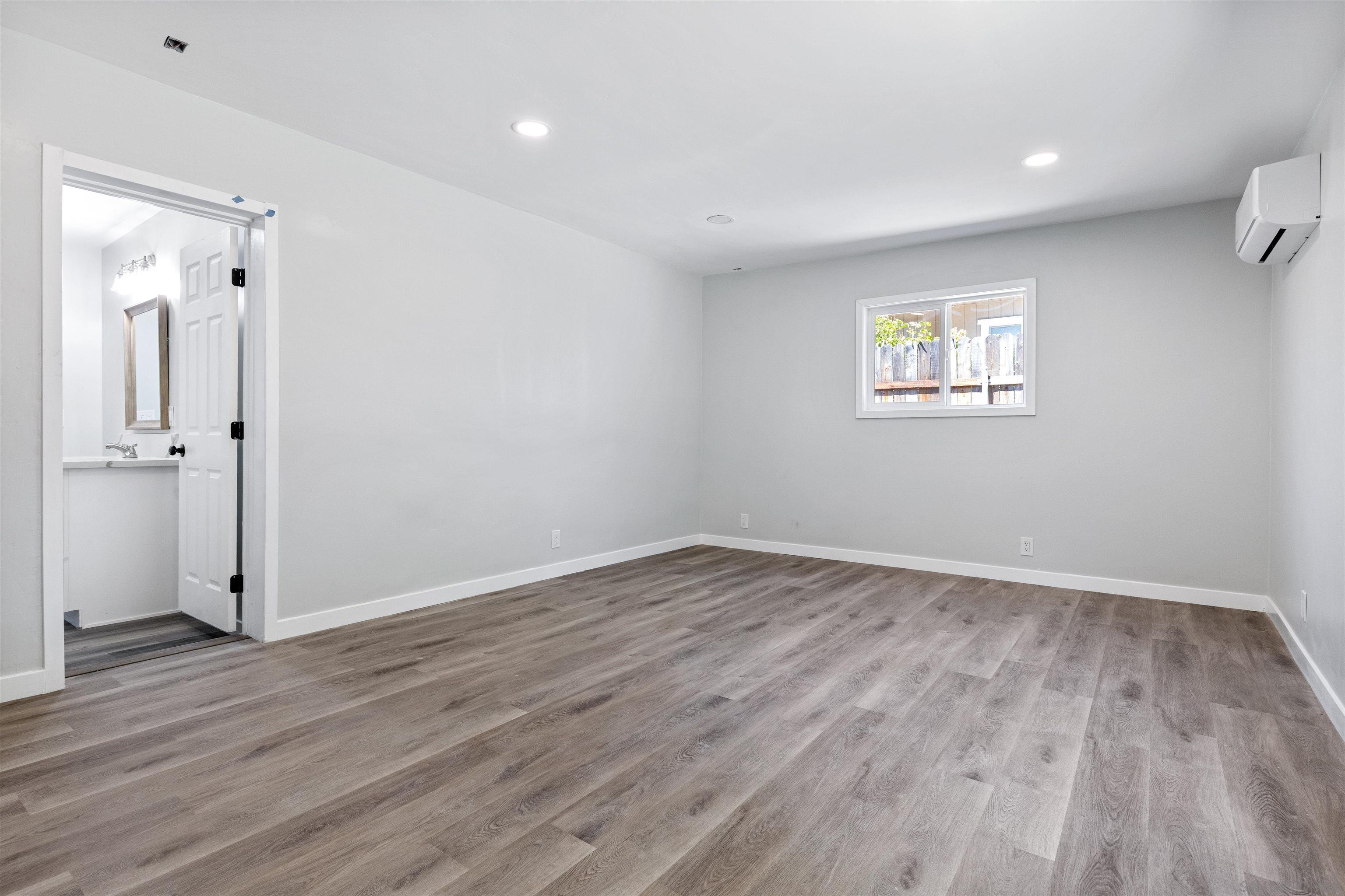 Detail Gallery Image 13 of 33 For 720  Gough Ave, Templeton,  CA 93465 - 5 Beds | 3 Baths