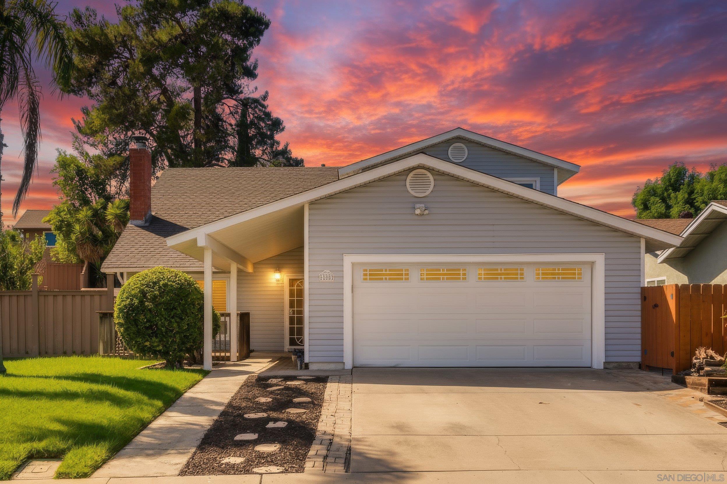 Front Image Thumbnail for SD250040310