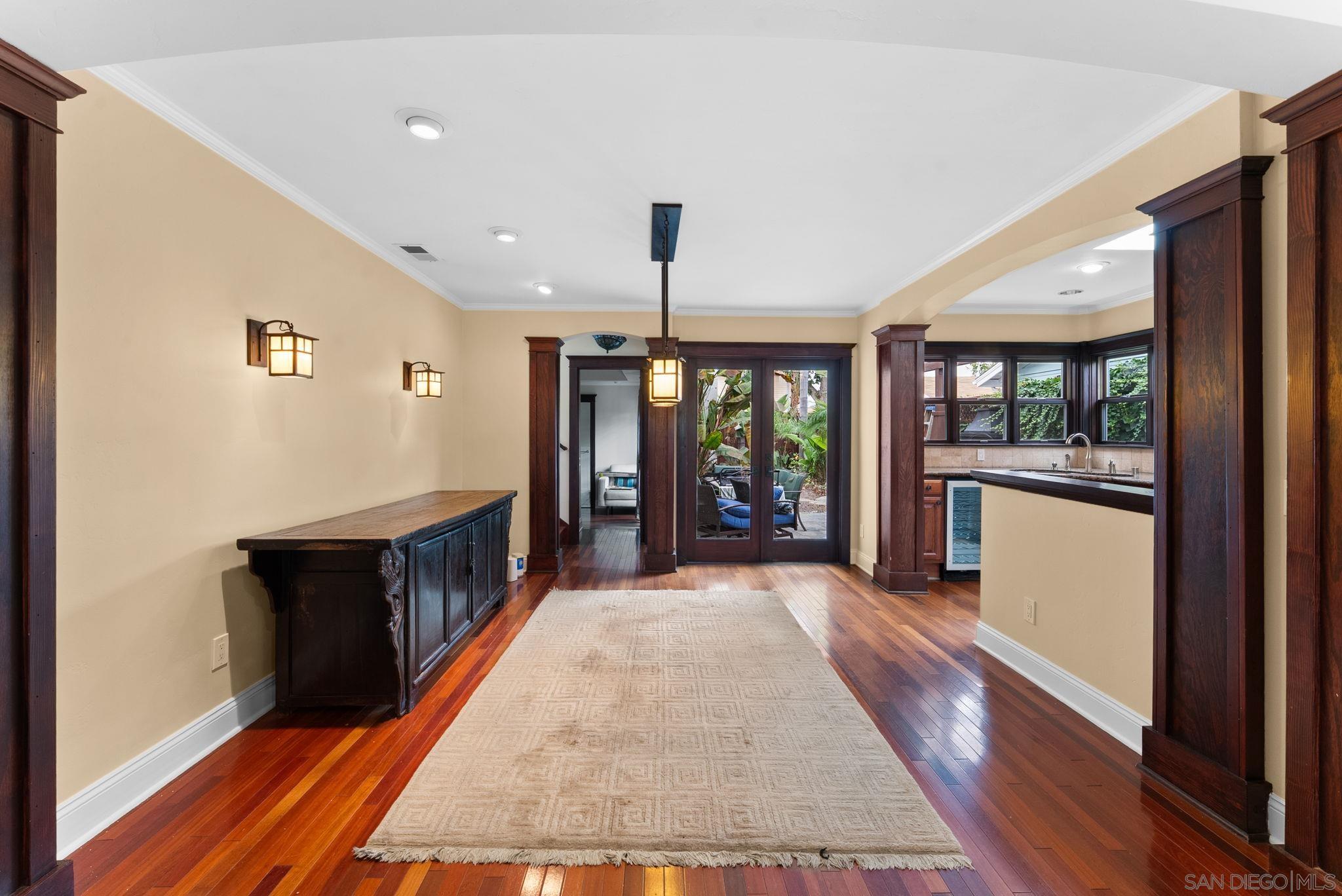 Detail Gallery Image 3 of 19 For 3330  Collier Ave  1, San Diego,  CA 92116 - 3 Beds | 2 Baths