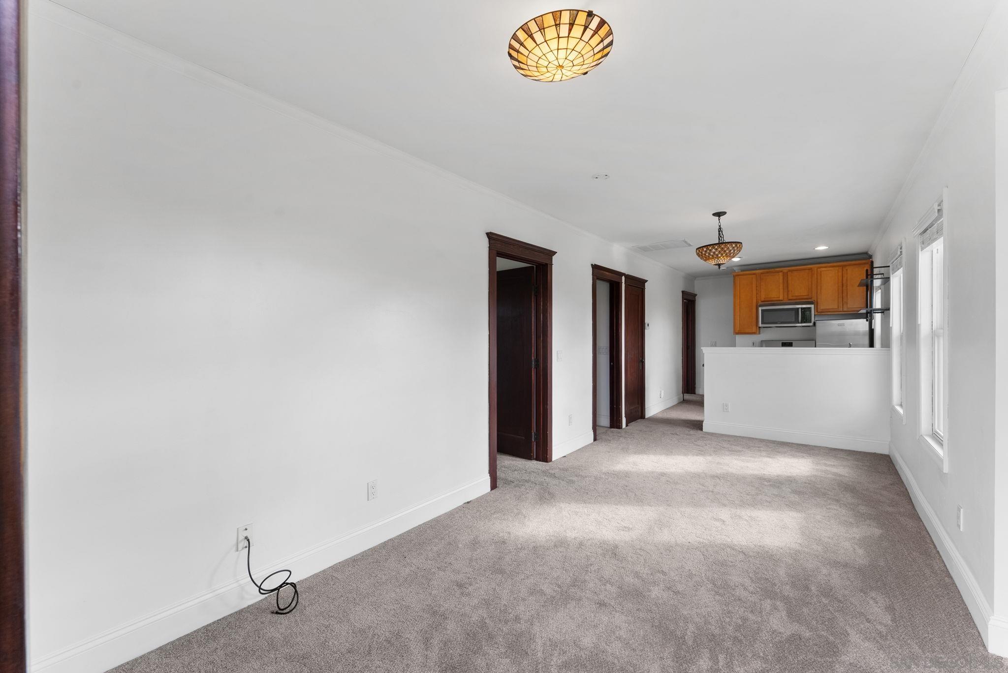 Detail Gallery Image 2 of 11 For 3330  Collier Ave  2, San Diego,  CA 92116 - 2 Beds | 1 Baths