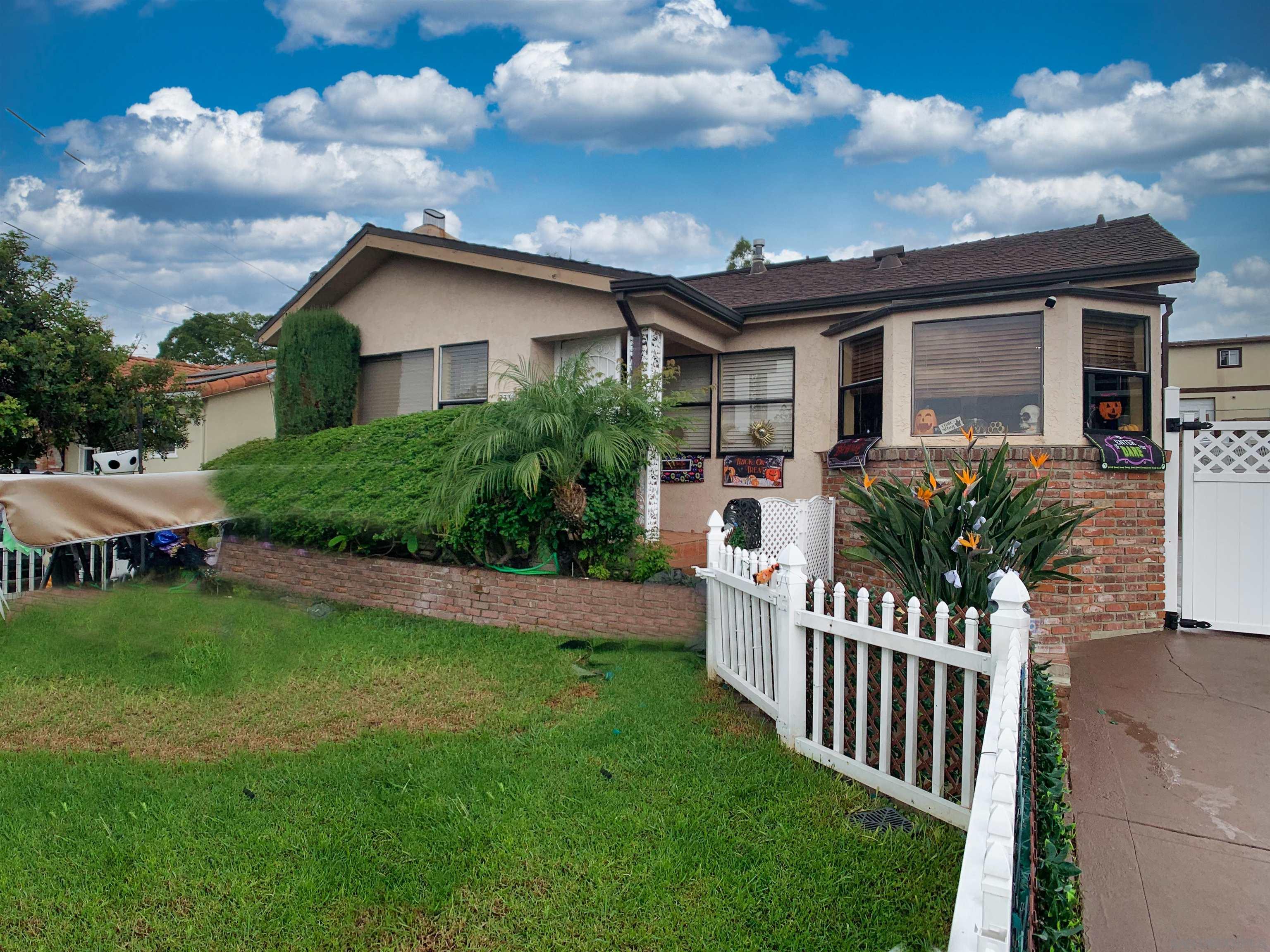 Front Image Thumbnail for SD250040337